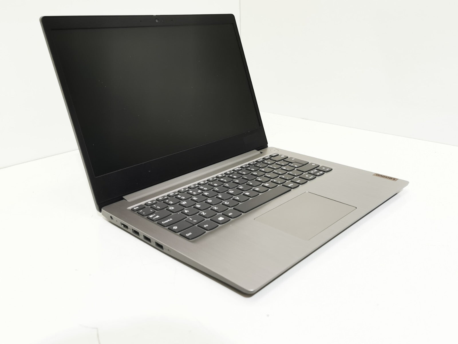 Lenovo IdeaPad 3 14"  - AMD Gold 12GB RAM/256GB SSD/Win 11 Pro - Not Activated
