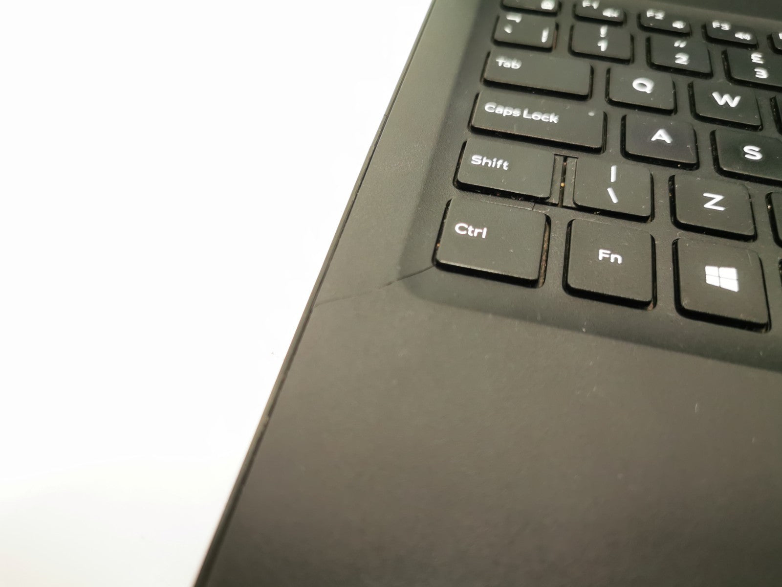 Dell Latitude 3500 15.6" Laptop - 8th Gen i5 / 8GB RAM / 128GB SSD /Poor Battery