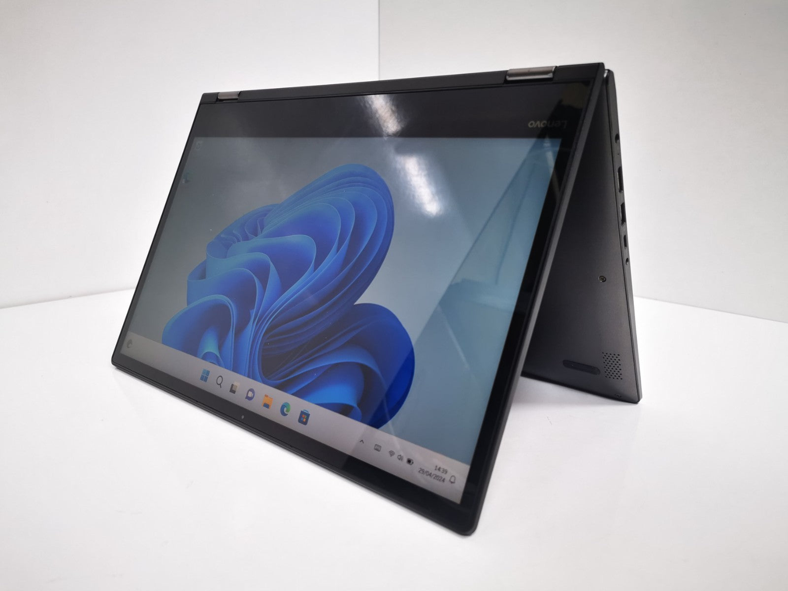 Lenovo Yoga 530 14-ARR 14" Laptop - Ryzen 7 /8GB RAM/256GB - Faulty Touch