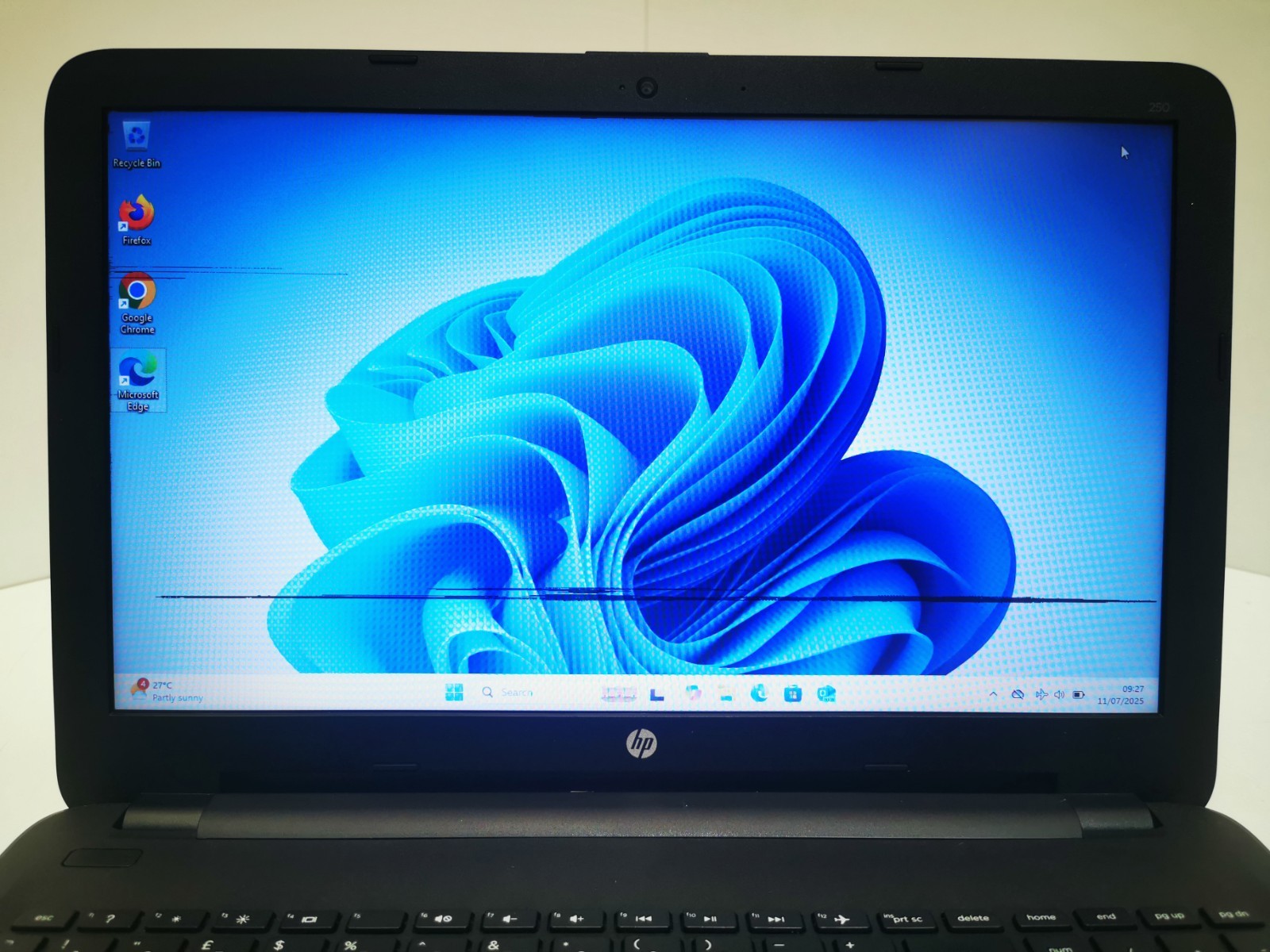 HP Notebook 250 G4 Windows 11 15.6" Laptop Intel i5 8GB 120GB SSD - Defects