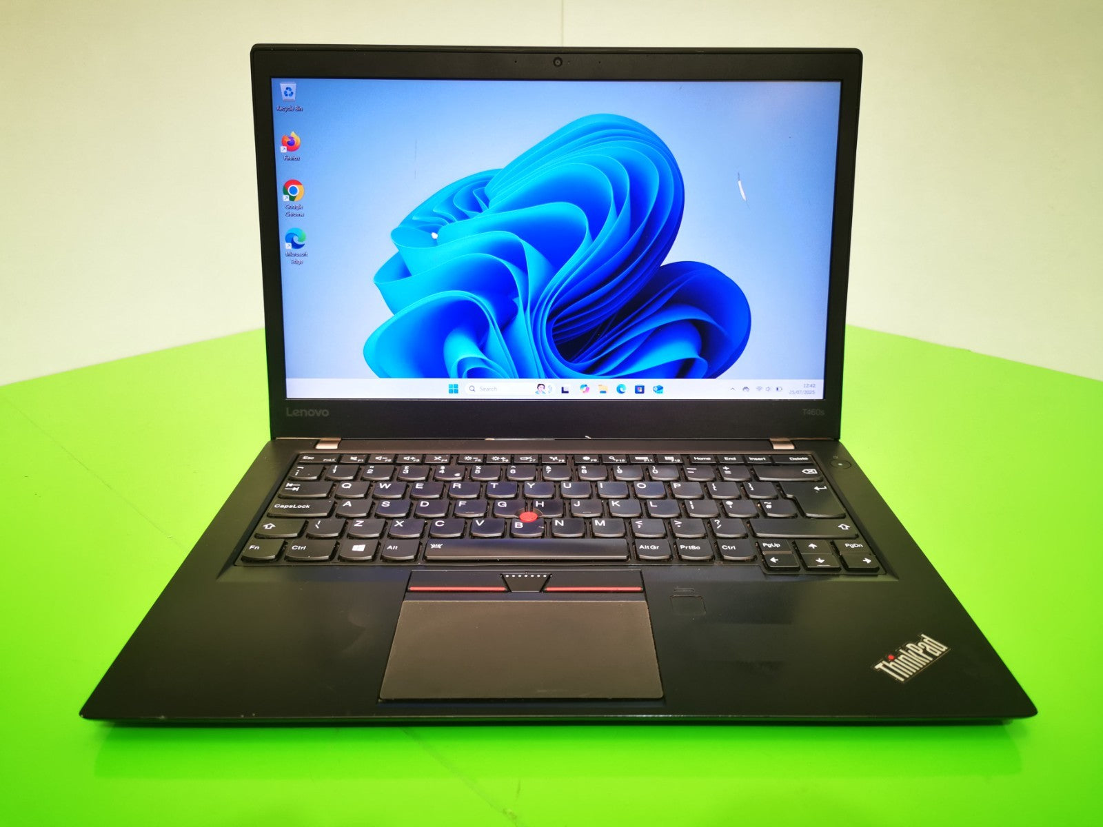 Lenovo Thinkpad T460s Laptop HD 14" i5 8GB RAM 256GB SSD - Screen Defect