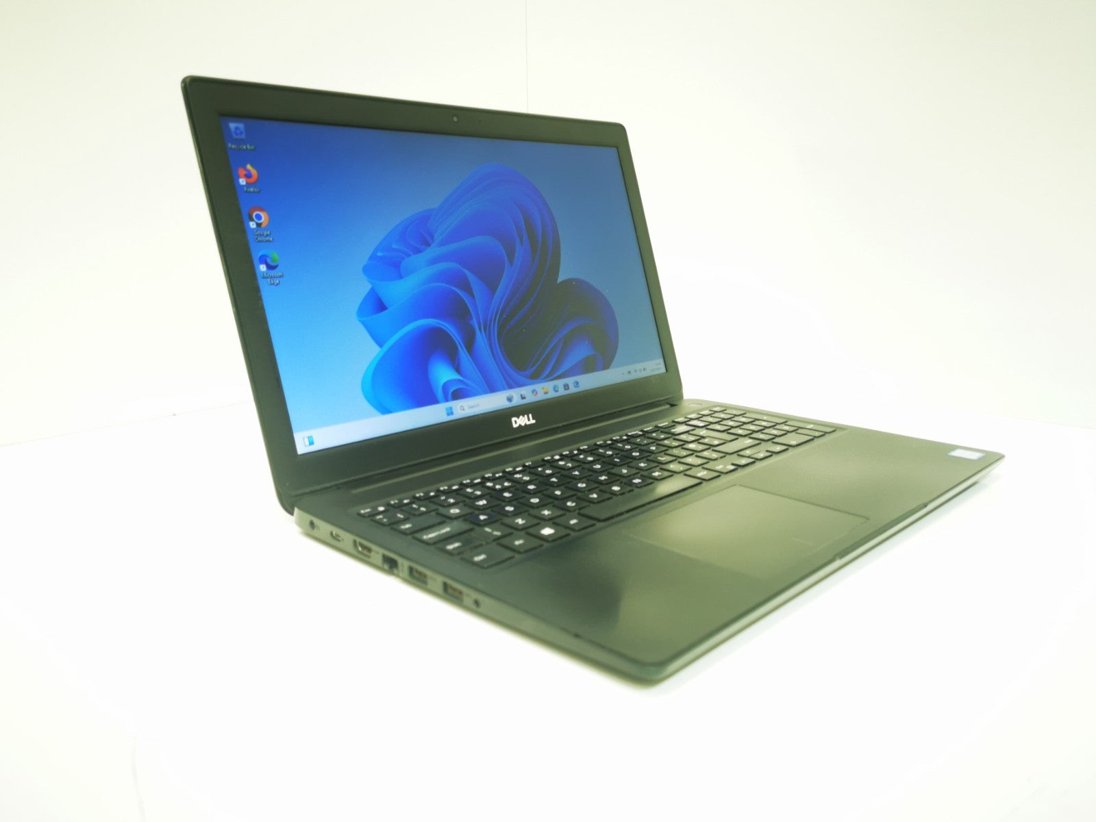 Dell Latitude 3500 15.6" Laptop - 8th Gen i5 / 8GB RAM / 128GB SSD /Minor Defect