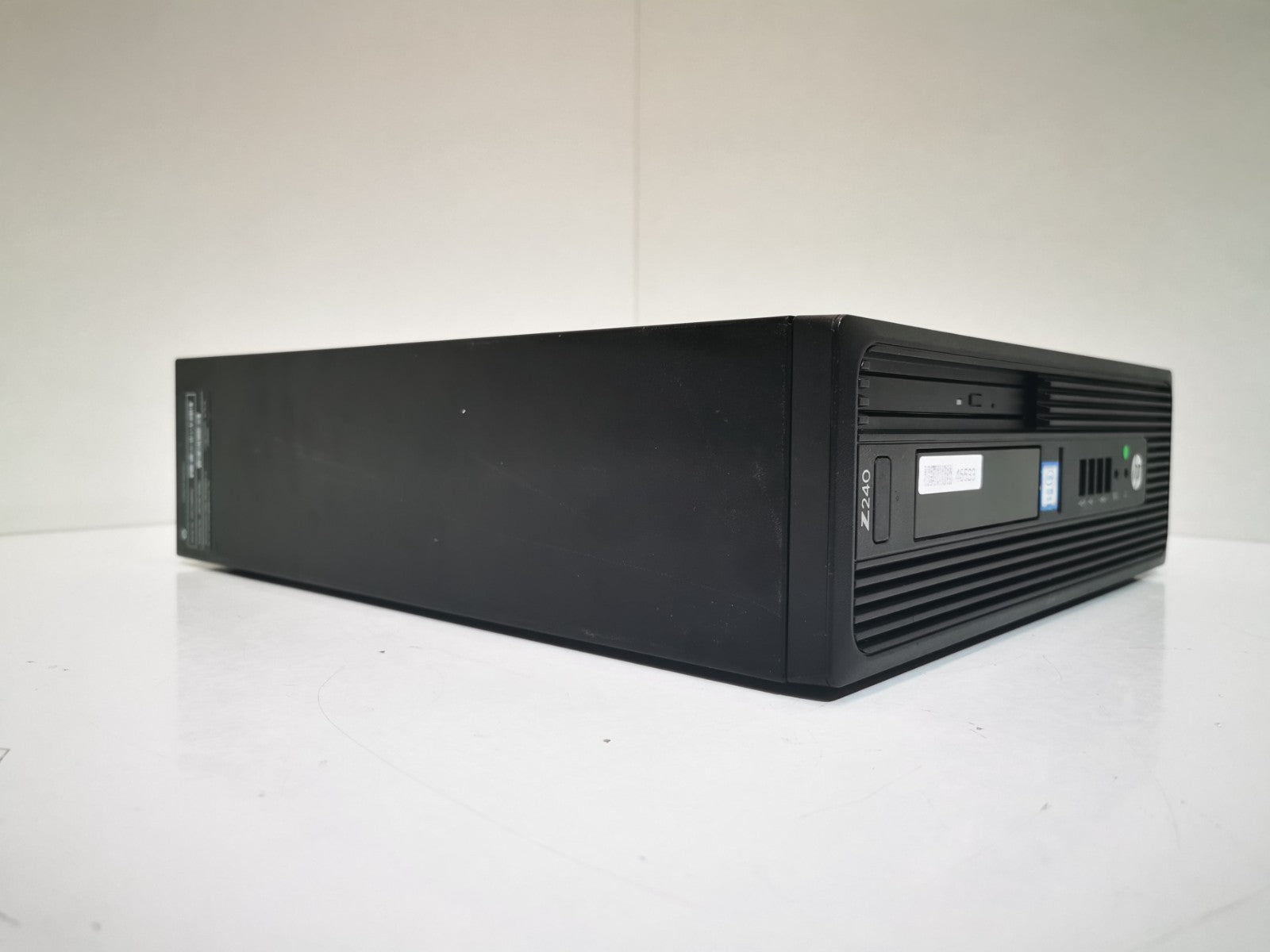 HP Desktop Z240 Desktop Xeon E3 -  240GB SSD FAST DESKTOP PC SFF  - Win 11