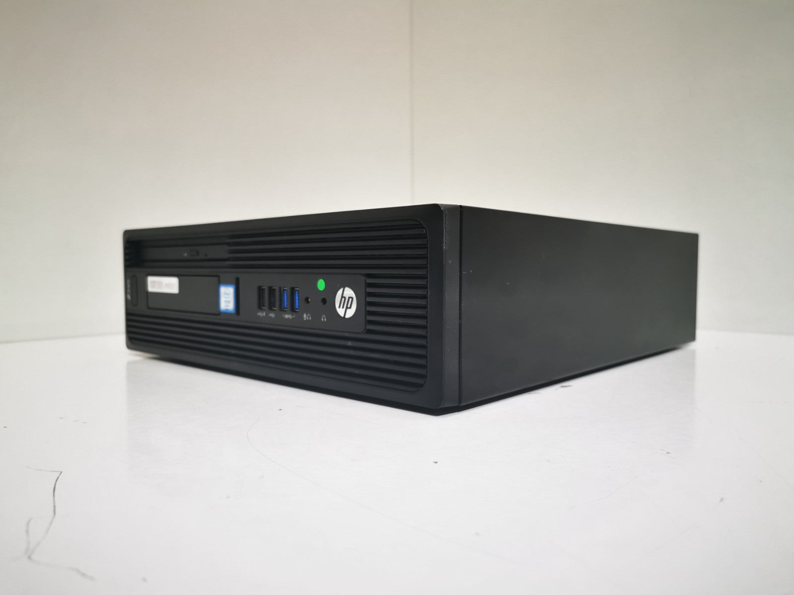 HP Desktop Z240 Desktop Xeon E3 -  240GB SSD FAST DESKTOP PC SFF  - Win 11