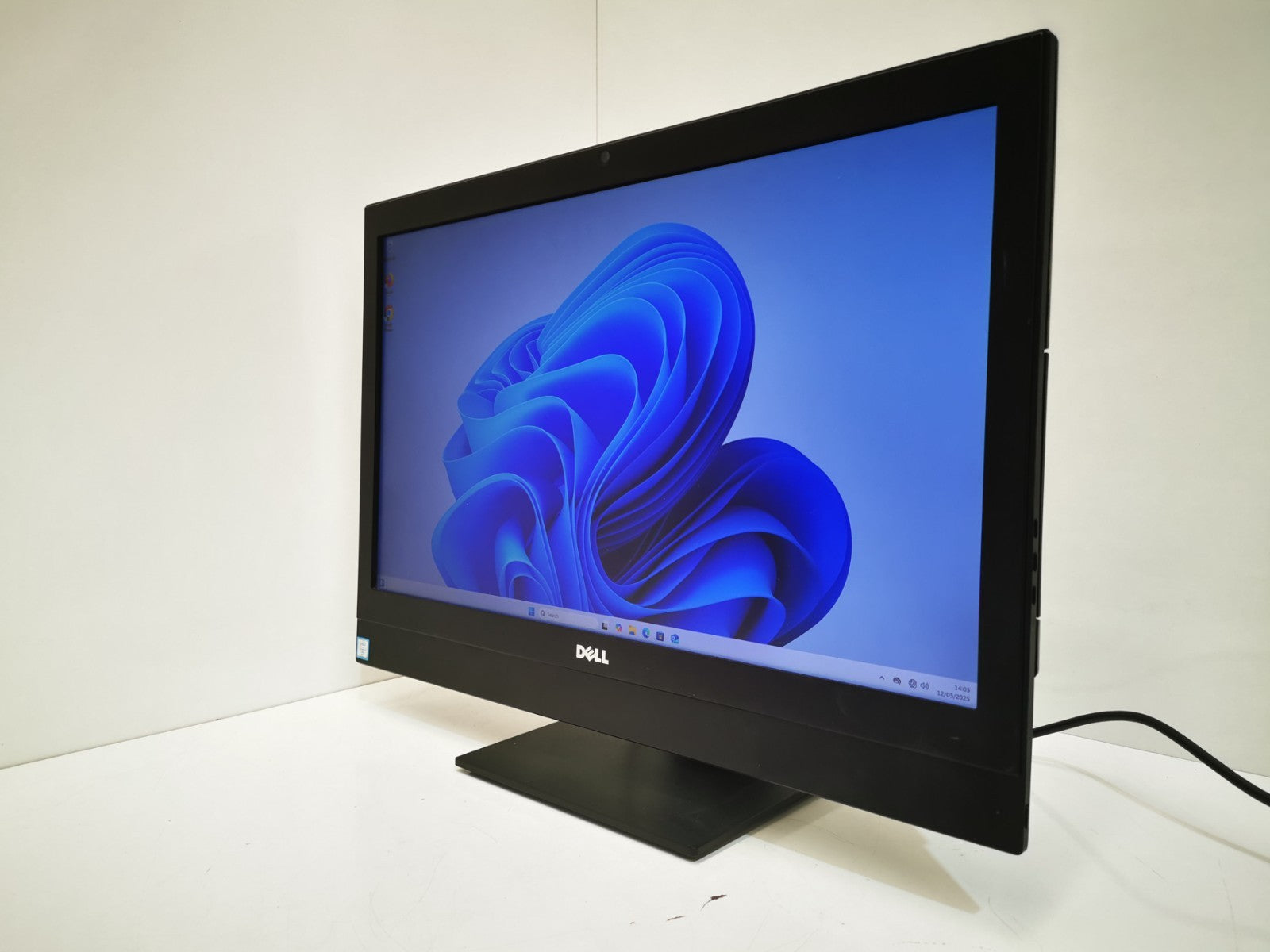 Dell Optiplex 7440 23.8" AIO - 6th Gen i5 / 8GB RAM / 256GB SSD / Win 11 Pro