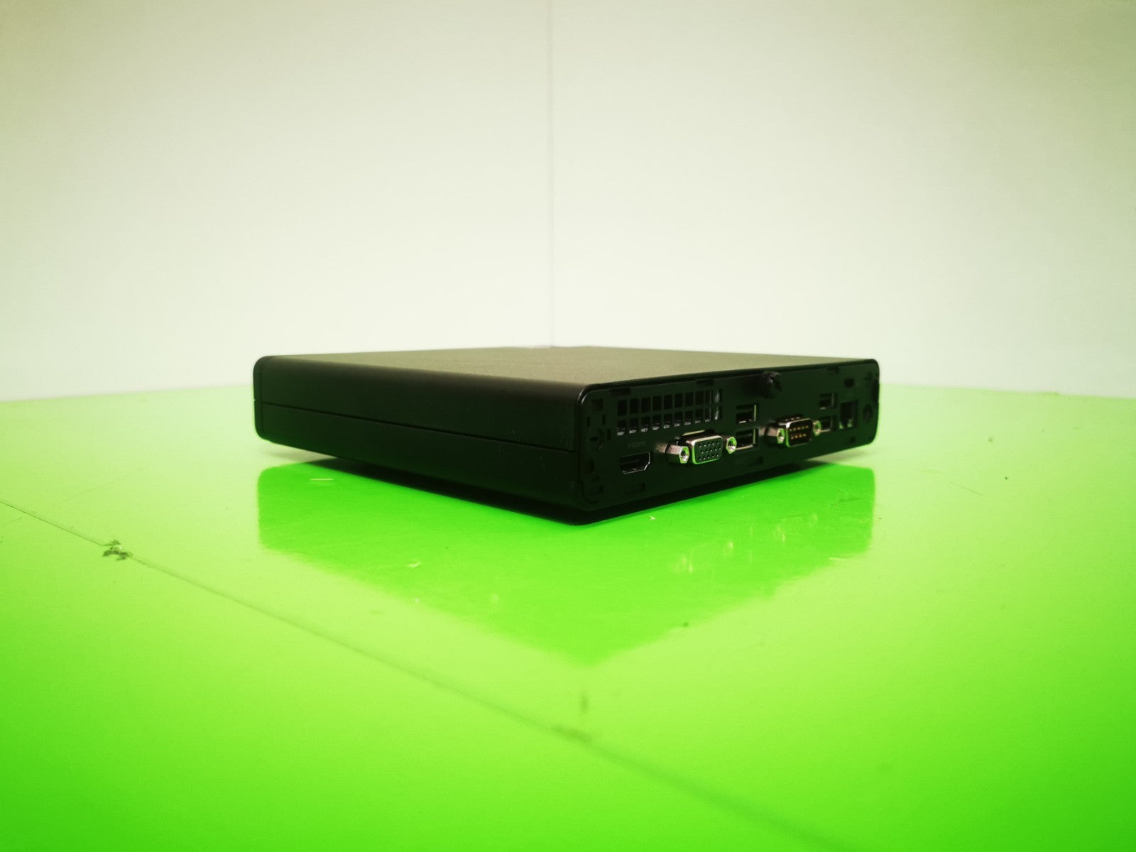 HP 260 G3 DM Business PC USFF - 7th Gen i3 / 4GB RAM / 128GB SSD / Win 11 Home