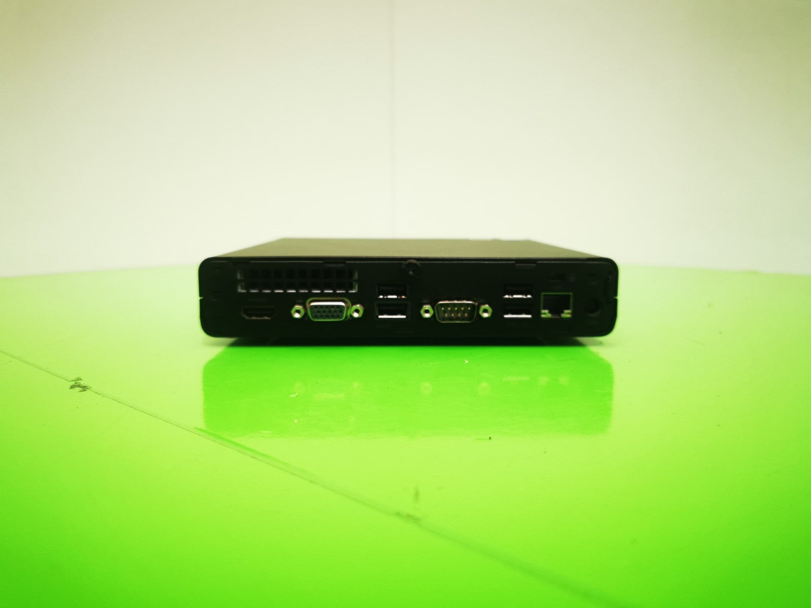 HP 260 G3 DM Business PC USFF - 7th Gen i3 / 4GB RAM / 128GB SSD / Win 11 Home