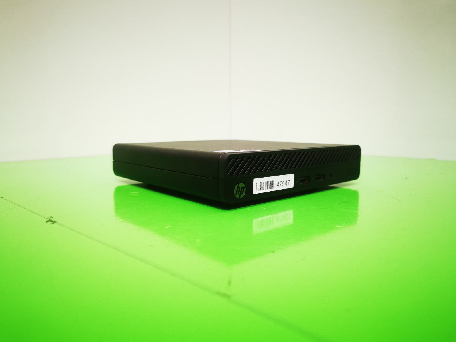 HP 260 G3 DM Business PC USFF - 7th Gen i3 / 4GB RAM / 128GB SSD / Win 11 Home