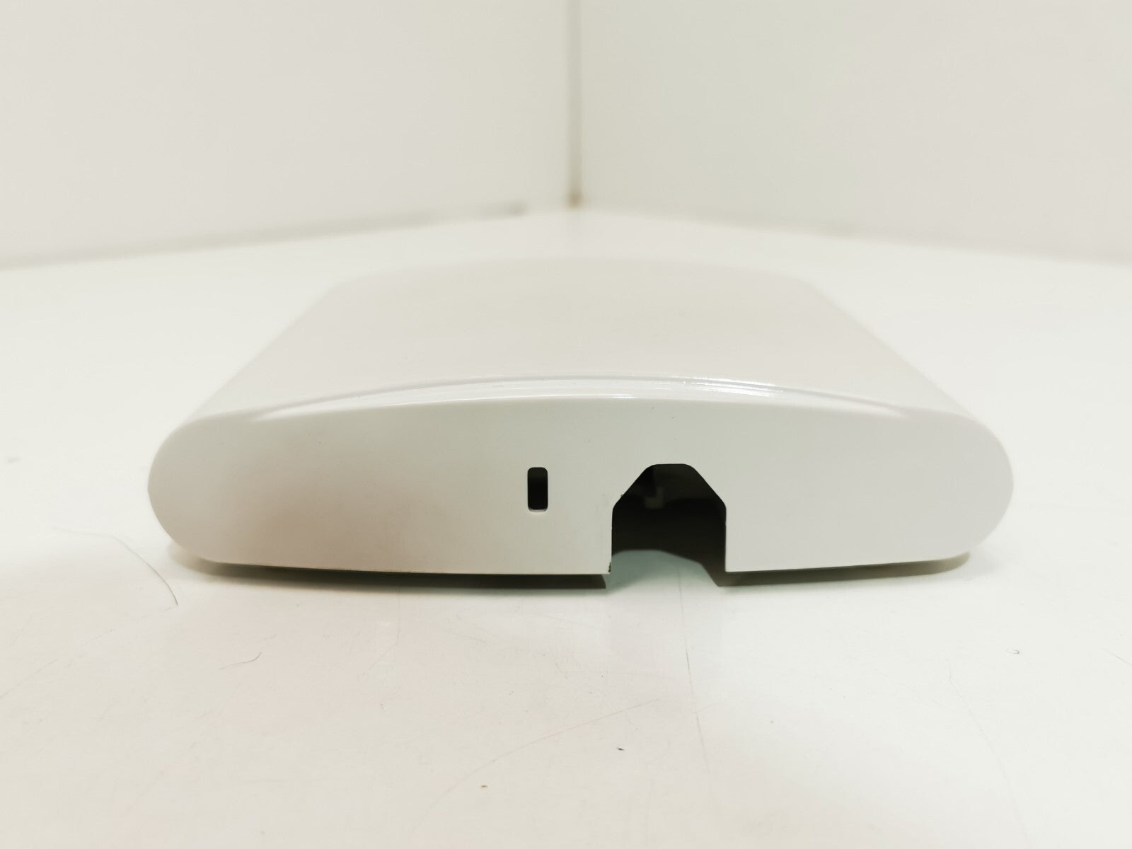 Ruckus R310 Unleashed WiFi Access Point – Dual-Band 2×2 MIMO, PoE Powered