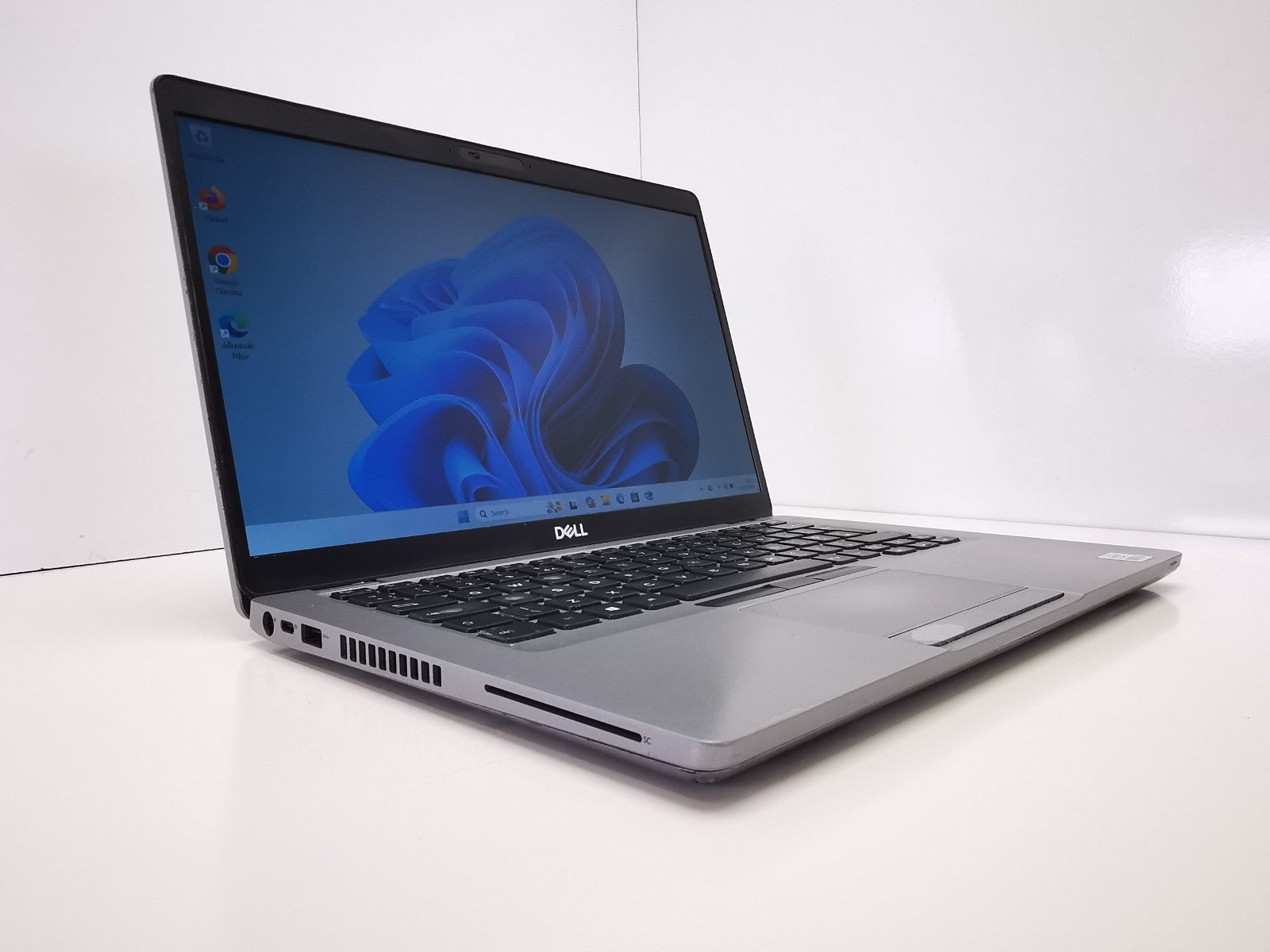 Dell Latitude 5410 14" Laptop - 10th Gen i5/16GB RAM/256GB SSD/W11 Pro - DEFECTS