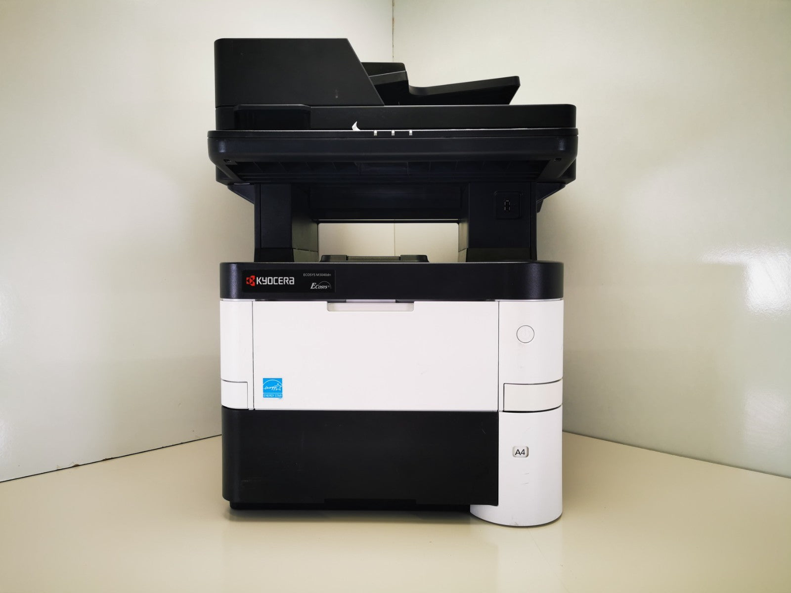 Kyocera M3040DN A4 USB Network Duplex Multifuction Mono Laser Printer 3040 dn