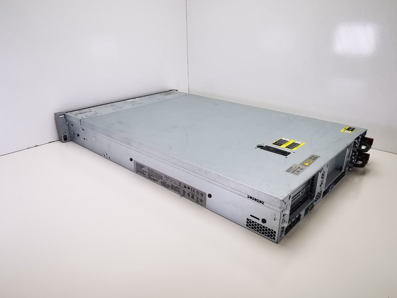 HP Proliant DL380p Gen8 2 x Xeon E5-2630 2.3GHz 48GB Rack Server G8