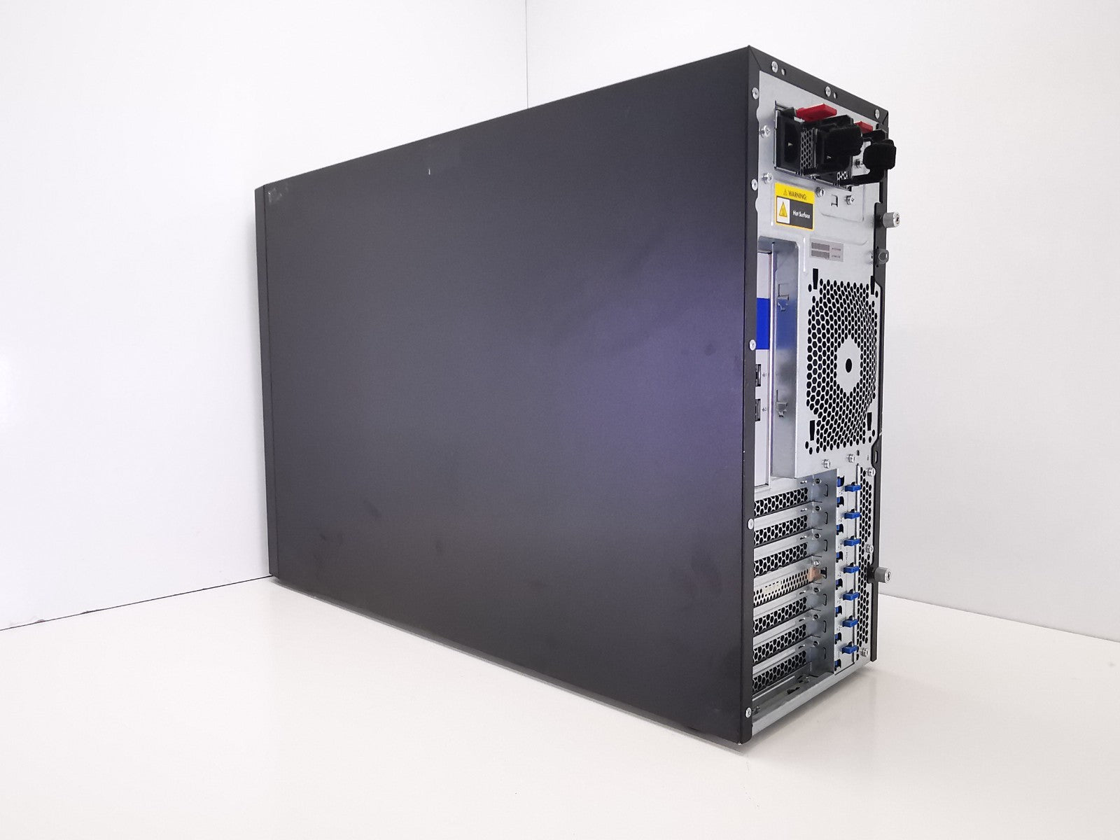 HPE ProLiant ML150 Gen9 Server E5-2620 v4 8GB 8 Bay RJ-45 USB - Enterprise