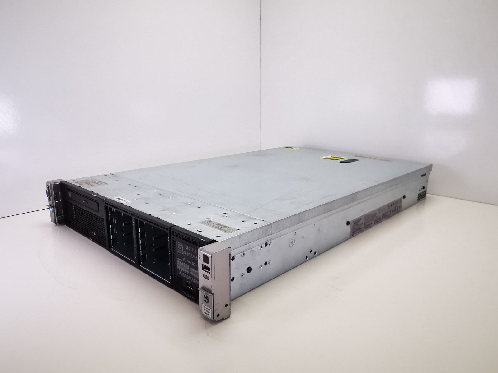 HP Proliant DL380p Gen8 2 x Xeon E5-2630 2.3GHz 48GB Rack Server G8