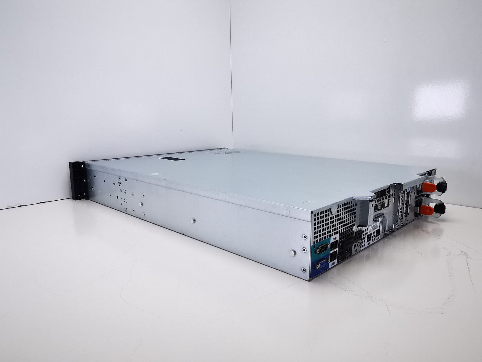 Dell PowerEdge R530 Xeon E5-2623 8GB H730 Server - 1.8TB 15K Storage 10GBE