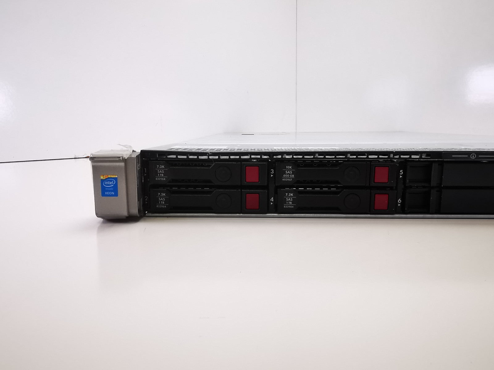 HP ProLiant DL360 Gen9 G9 2x Intel Xeon E5-2643 V3 8GB - Server 3x 1TB /  3TB