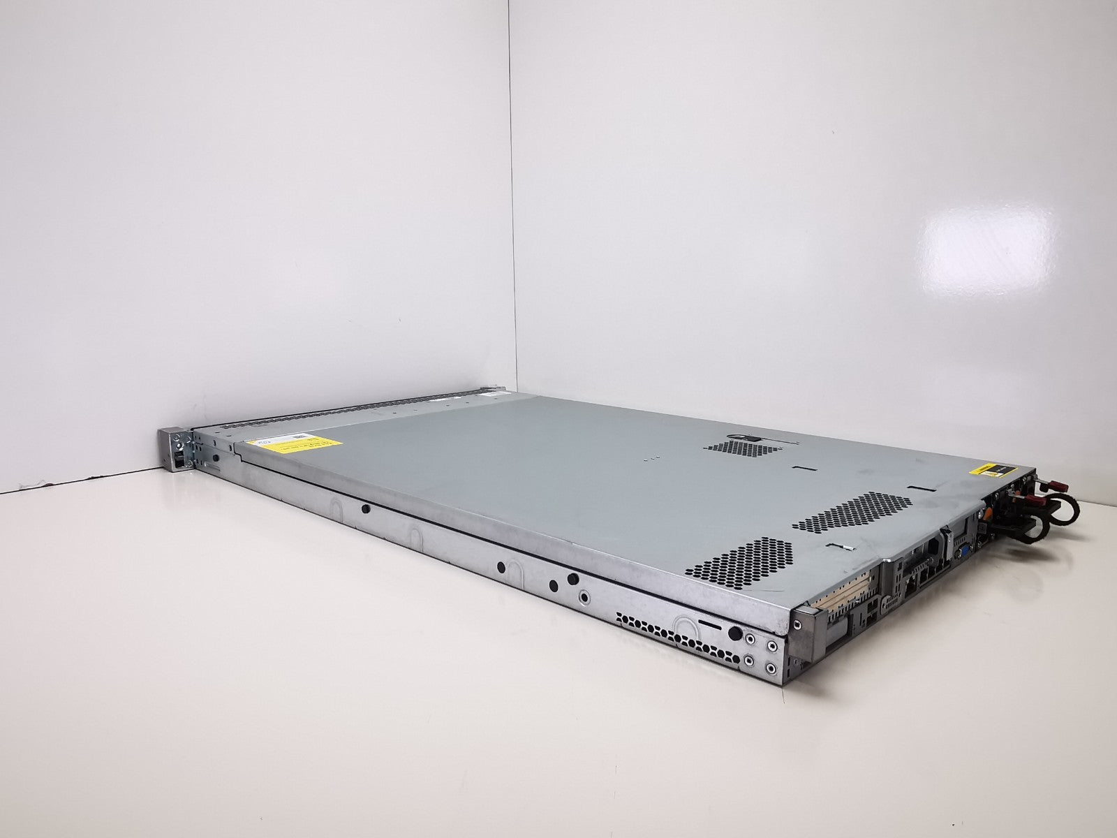 HP ProLiant DL360 Gen9 G9 2x Intel Xeon E5-2643 V3 8GB - Server 3x 1TB /  3TB