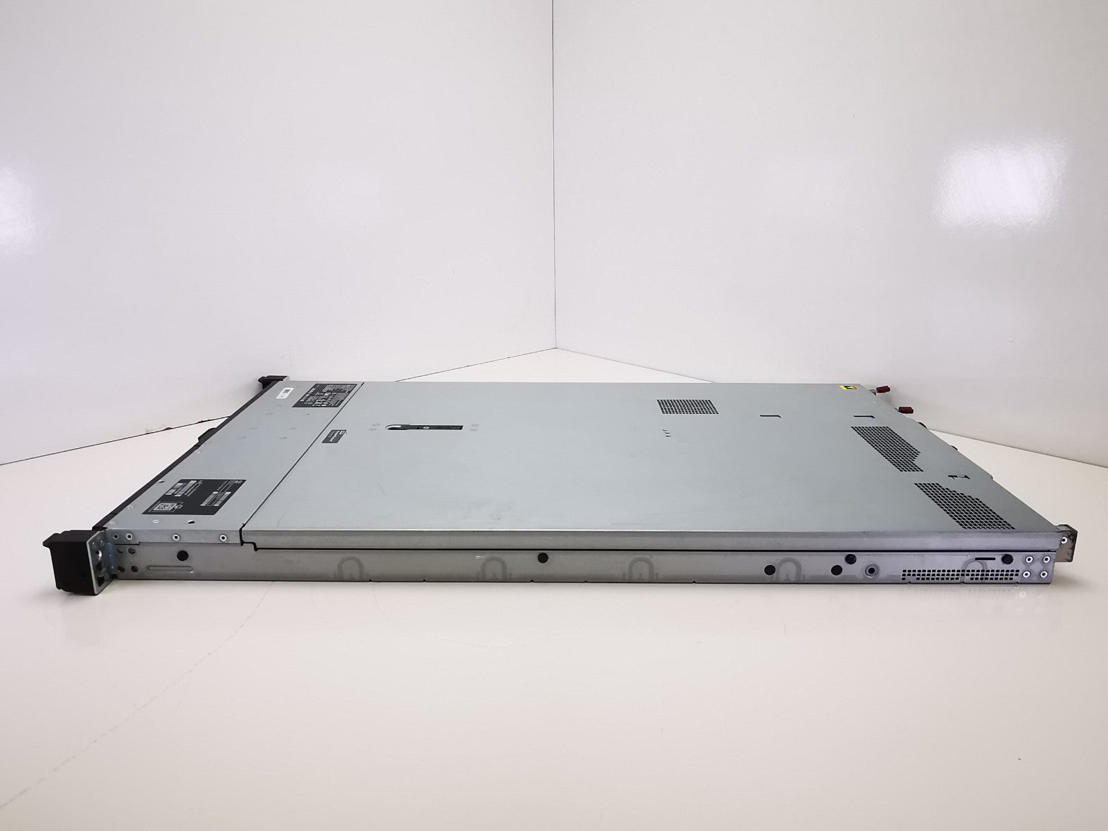HPE ProLiant DL360 Gen10 Server 2x Xeon Silver 4110, 8GB RAM 2x300GB 600GB SAS