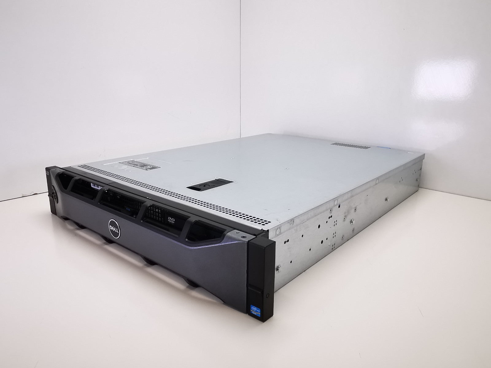 Dell PowerEdge R520 2x Xeon E5-2440, 56GB 8-Bay Rack 4x600GB 10K SAS - 2.4TB