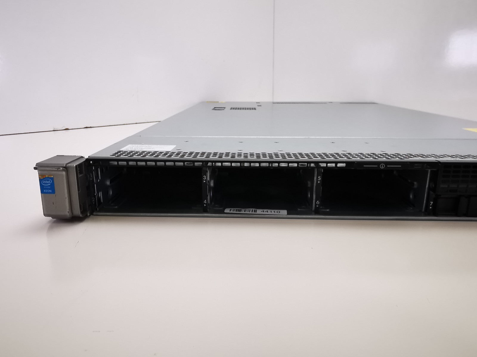 HP ProLiant DL360 Gen9 G9 2x Intel Xeon E5-2650 V3 8GB Ram DDR4 10GBE - Server