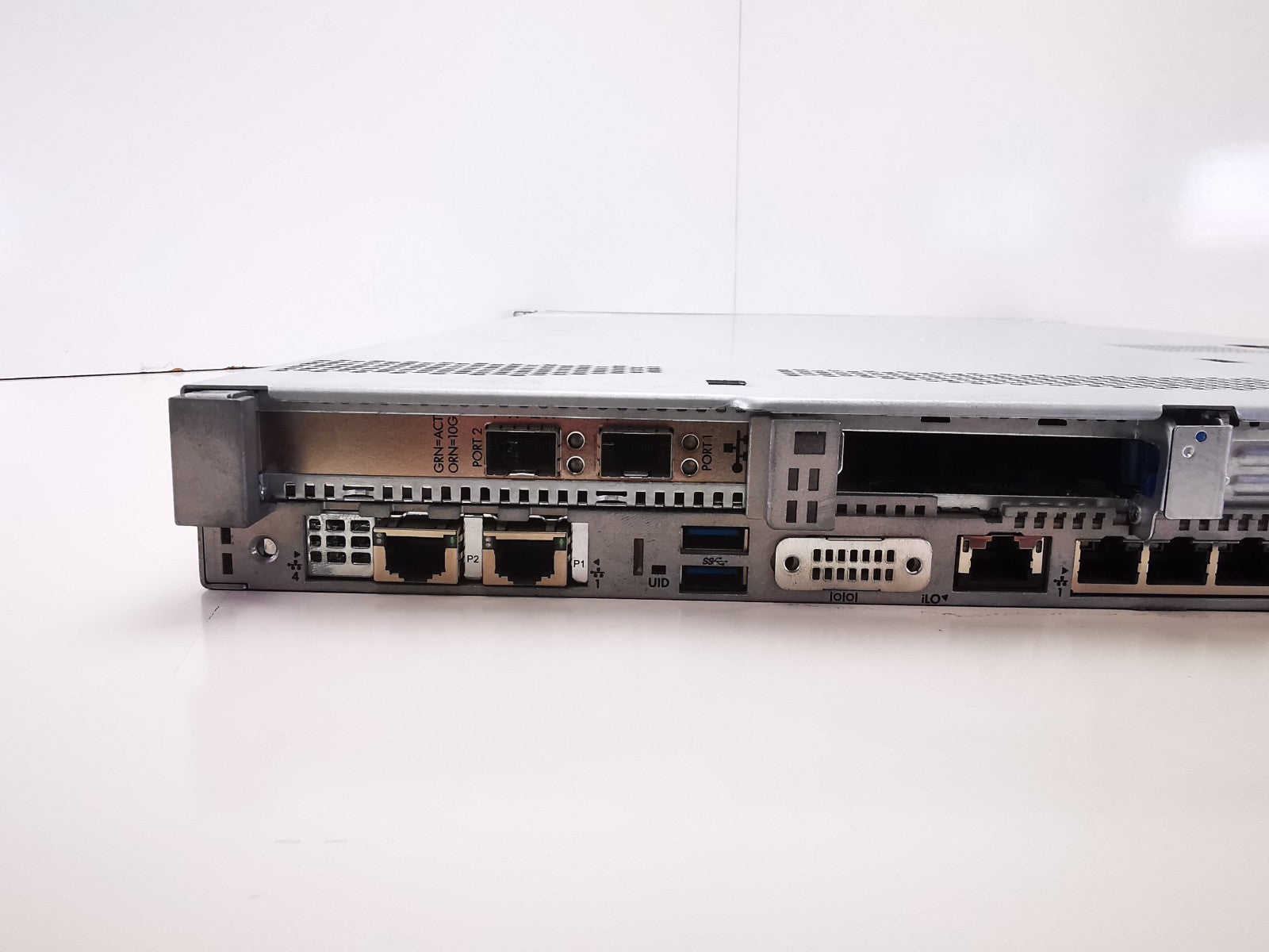 HP ProLiant DL360 Gen9 G9 2x Intel Xeon E5-2650 V3 8GB Ram DDR4 10GBE - Server
