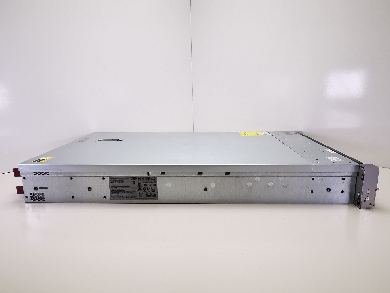HP Proliant DL385p GEN8 G8 2xAMD 6344 2.60GHz 96GB RAM 8x2.5" Bay 2U Server