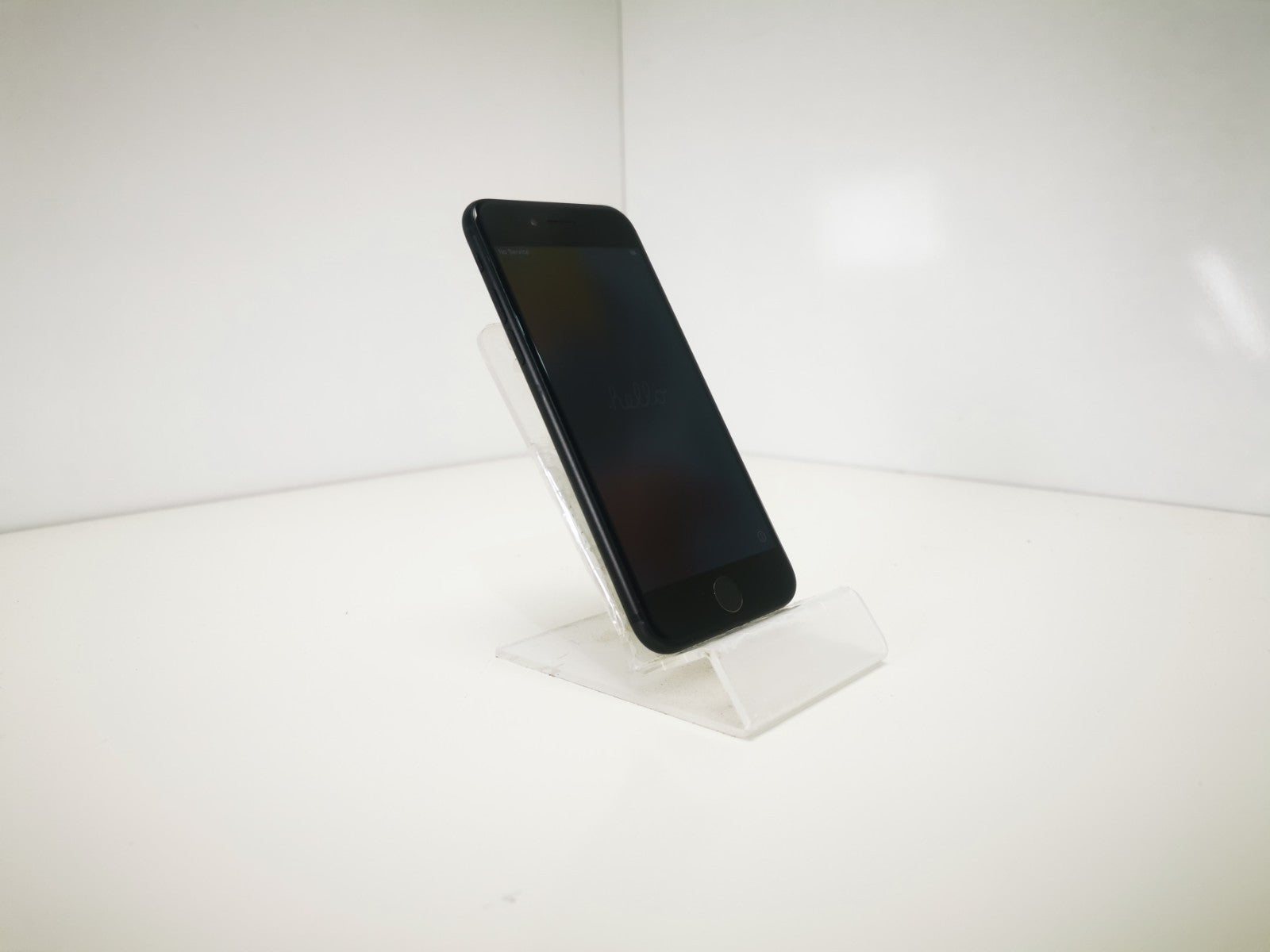 Apple iPhone 7 (A1778) - 4.7"/Black/128GB/Unlocked - GRADE B