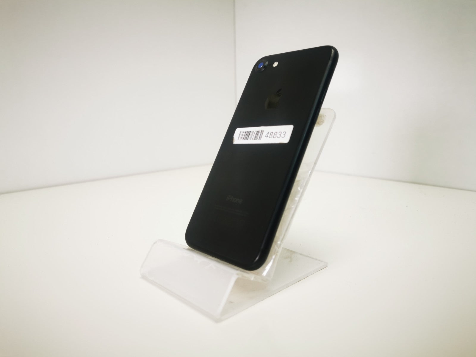 Apple iPhone 7 (A1778) - 4.7"/Black/128GB/Unlocked - GRADE B