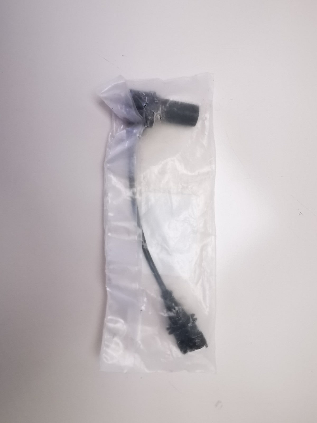 Bosch 0 281 002 717 -  Crankshaft Position Sensor