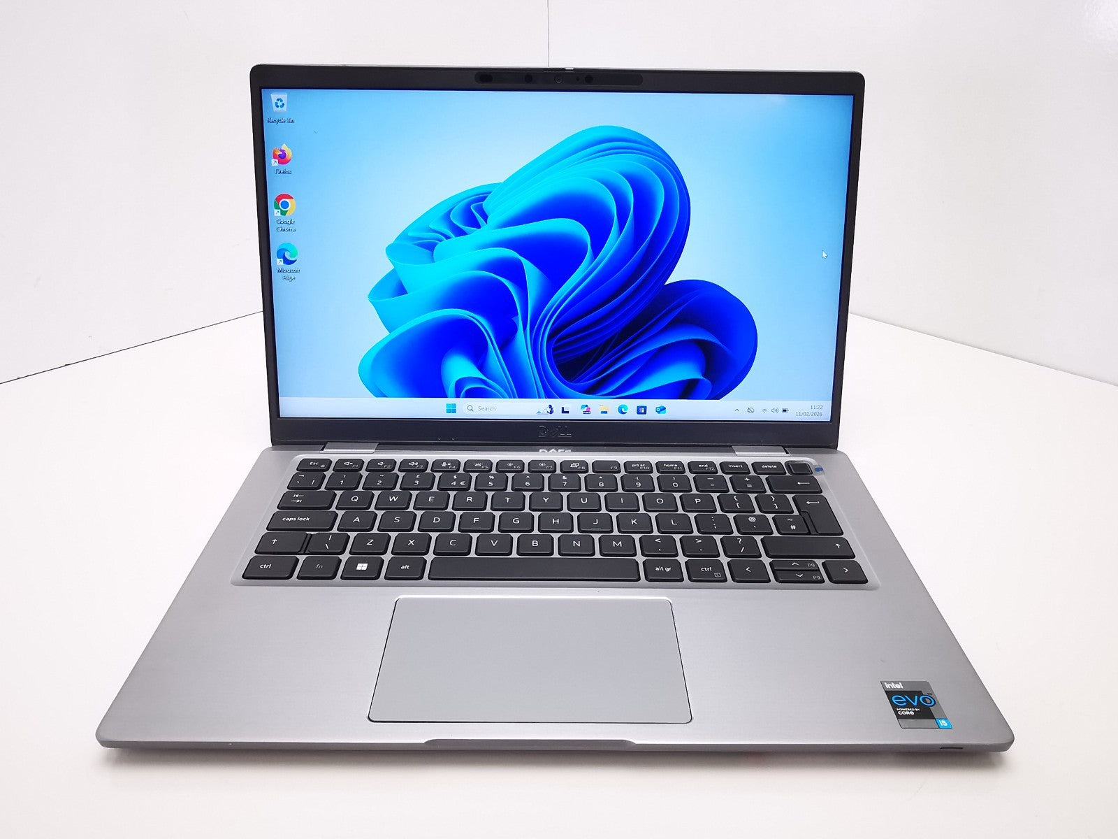 Dell Latitude 7420 14" Laptop - 11th Gen i5/8GB RAM/256GB NVMe SSD/ Win 11 Pro