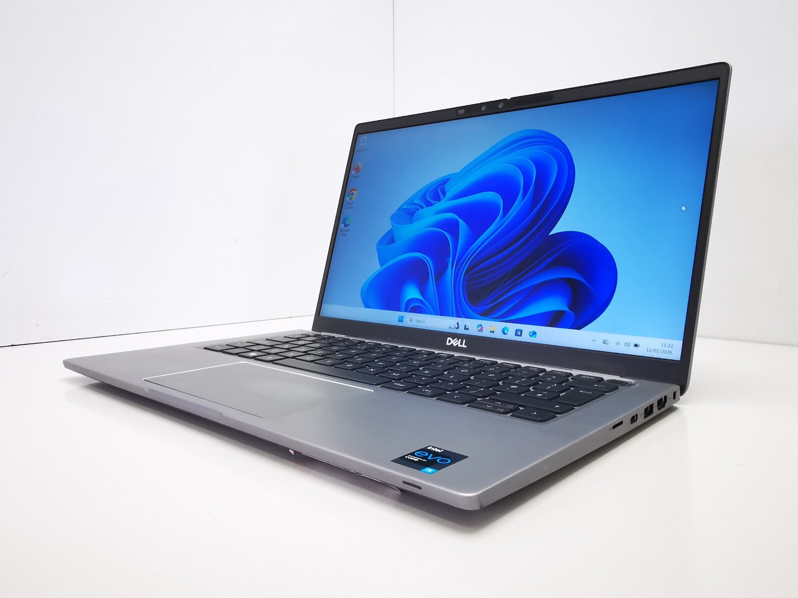 Dell Latitude 7420 14" Laptop - 11th Gen i5/8GB RAM/256GB NVMe SSD/ Win 11 Pro