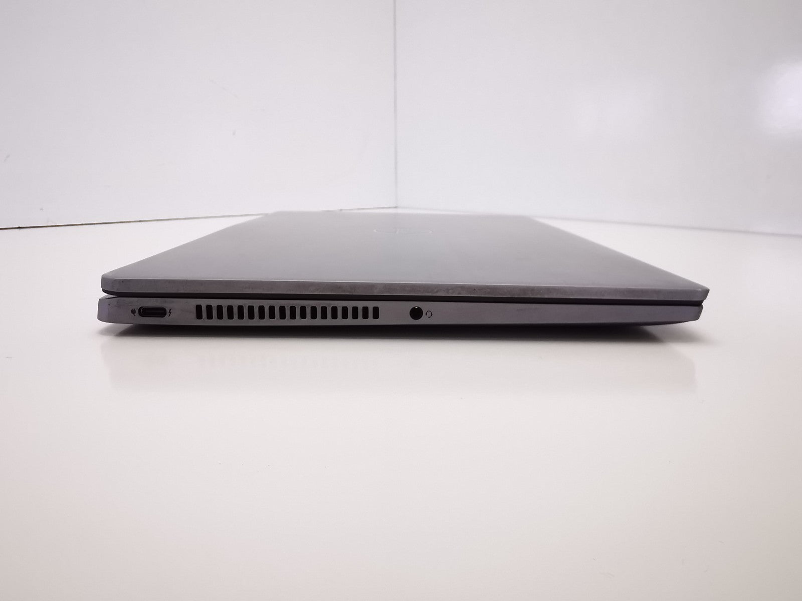Dell Latitude 7420 14" Laptop - 11th Gen i5/8GB RAM/256GB NVMe SSD/ Win 11 Pro