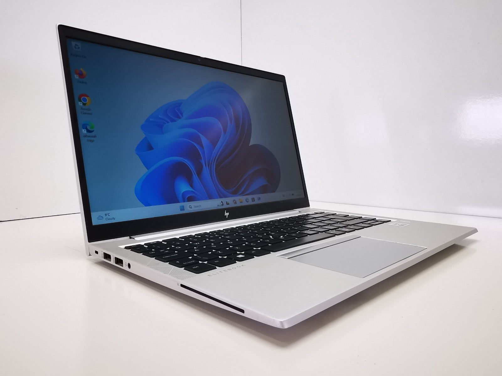 HP EliteBook 840 G7 14" Laptop - 10th Gen i5/8GB RAM/256GB NVMe SSD/Win 11 Pro