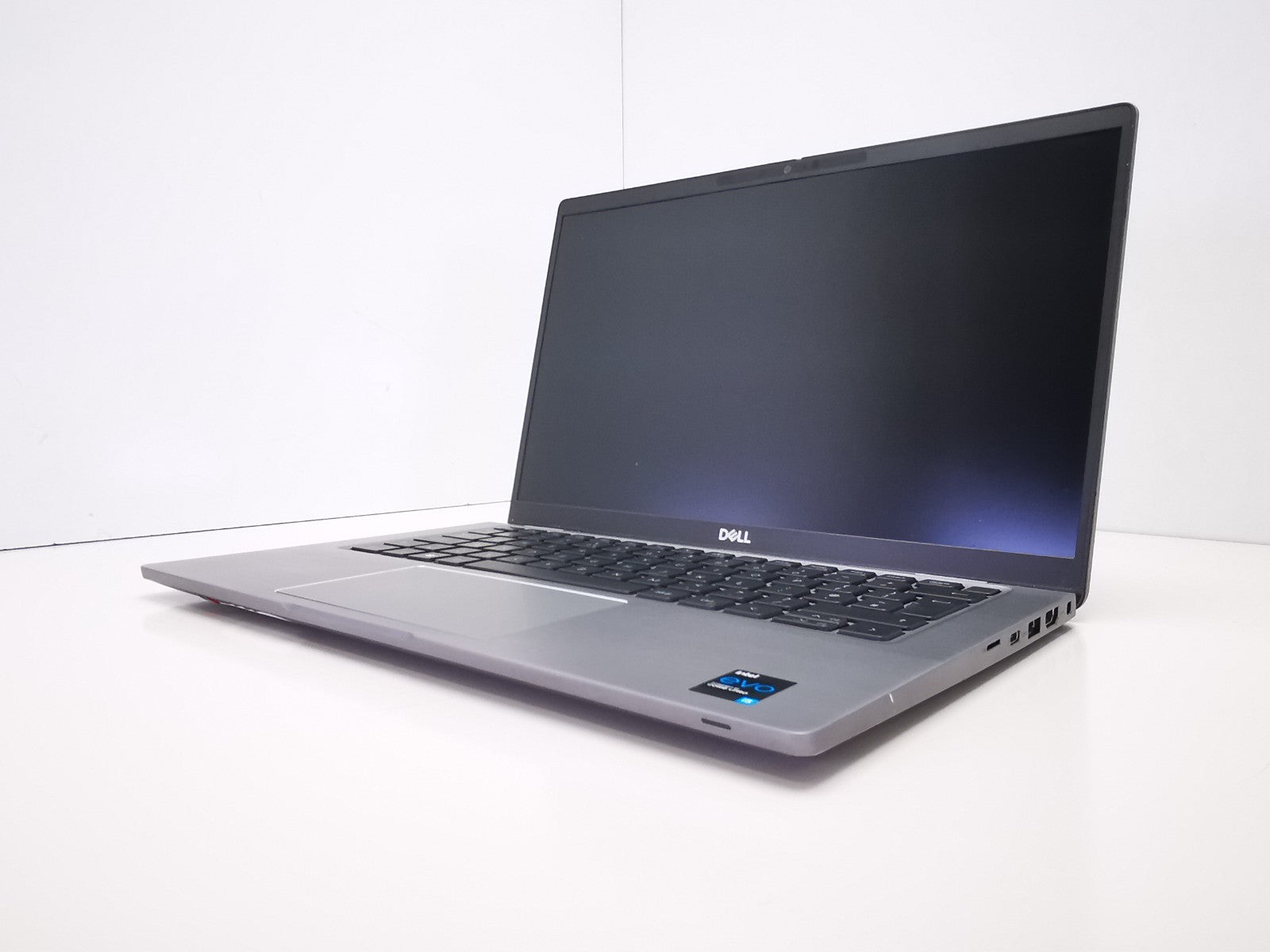 Dell Latitude 7420 14" Laptop - 11th Gen i5/8GB RAM/256GB NVMe SSD/ Win 11 Pro