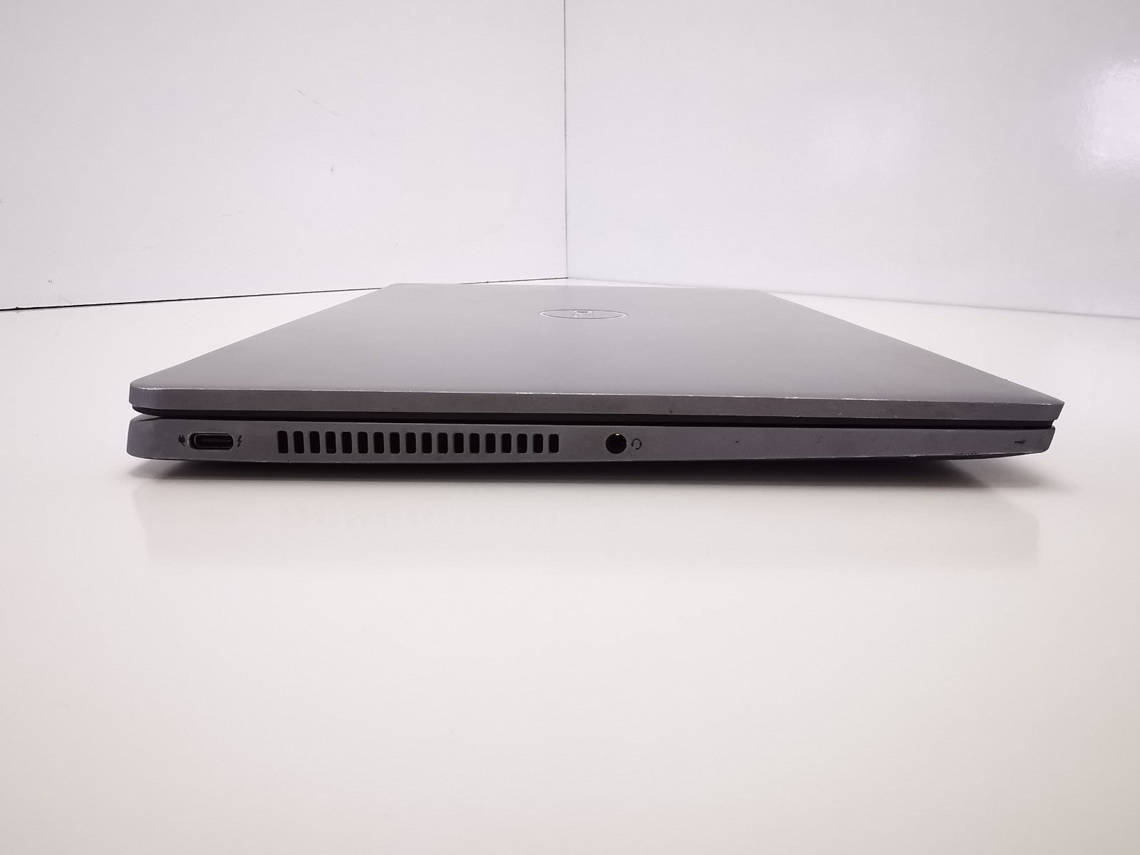 Dell Latitude 7420 14" Laptop - 11th Gen i5/8GB RAM/256GB NVMe SSD/ Win 11 Pro