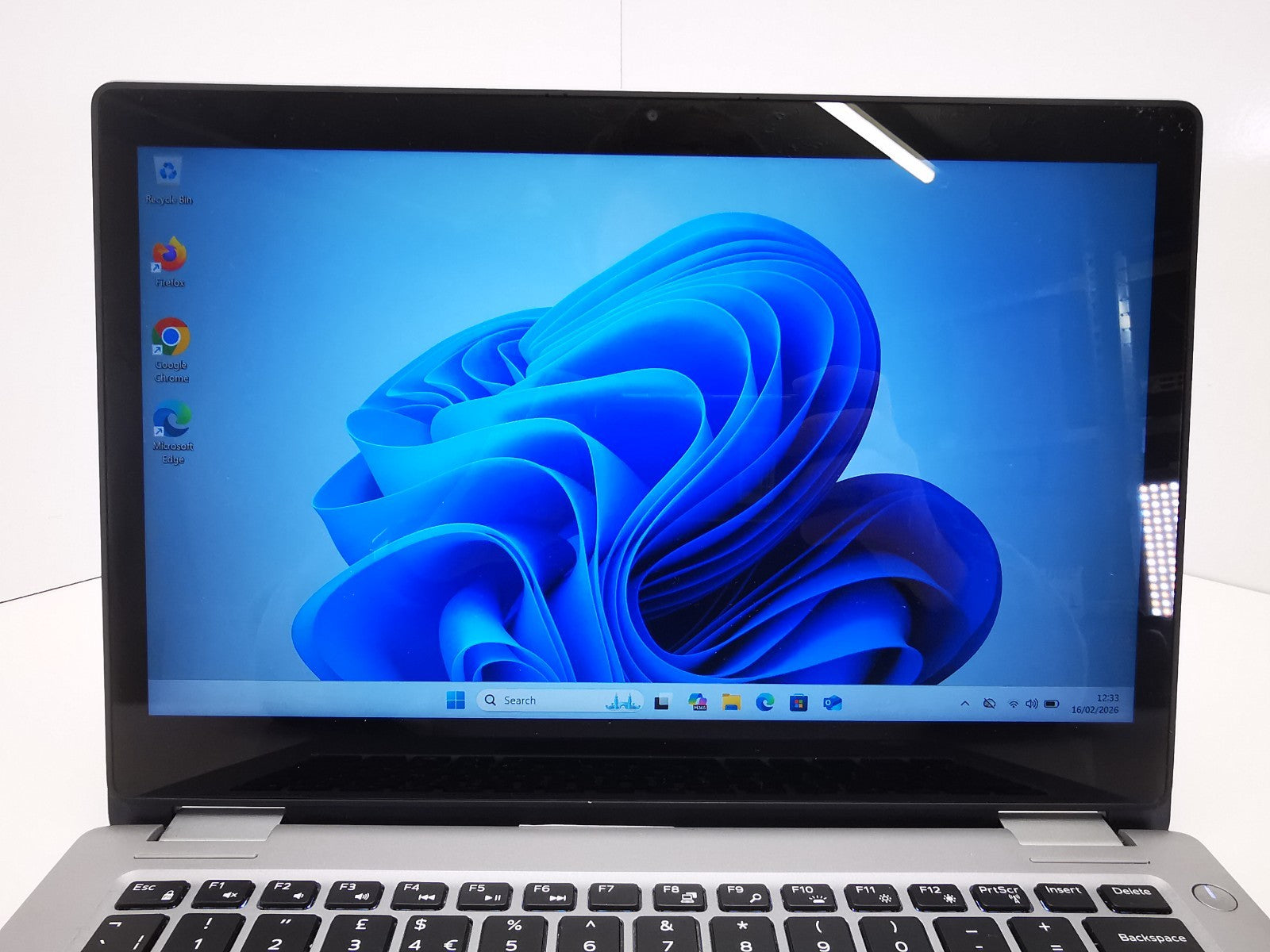 Dell Latitude 3310 13.3" 2-in-1 Laptop - 8th Gen i5/8GB RAM/256GB SSD/Win 11 Pro