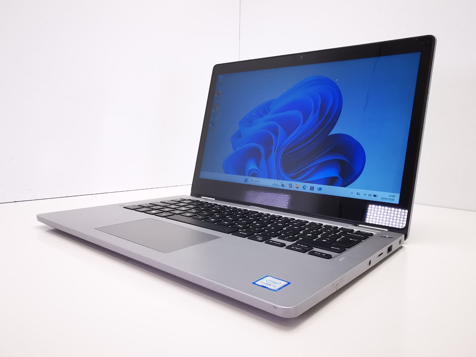 Dell Latitude 3310 13.3" 2-in-1 Laptop - 8th Gen i5/8GB RAM/256GB SSD/Win 11 Pro