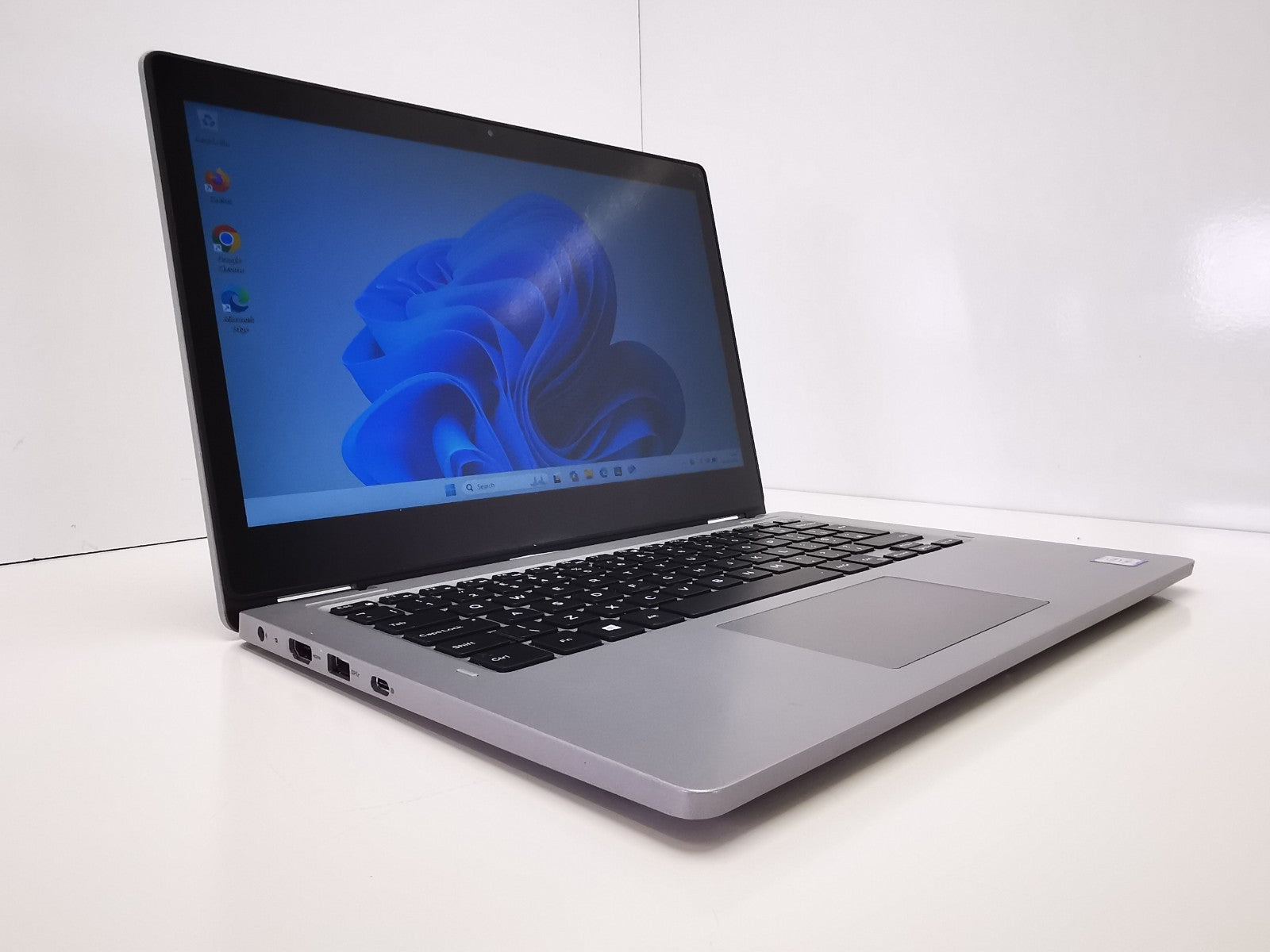 Dell Latitude 3310 13.3" 2-in-1 Laptop - 8th Gen i5/8GB RAM/256GB SSD/Win 11 Pro