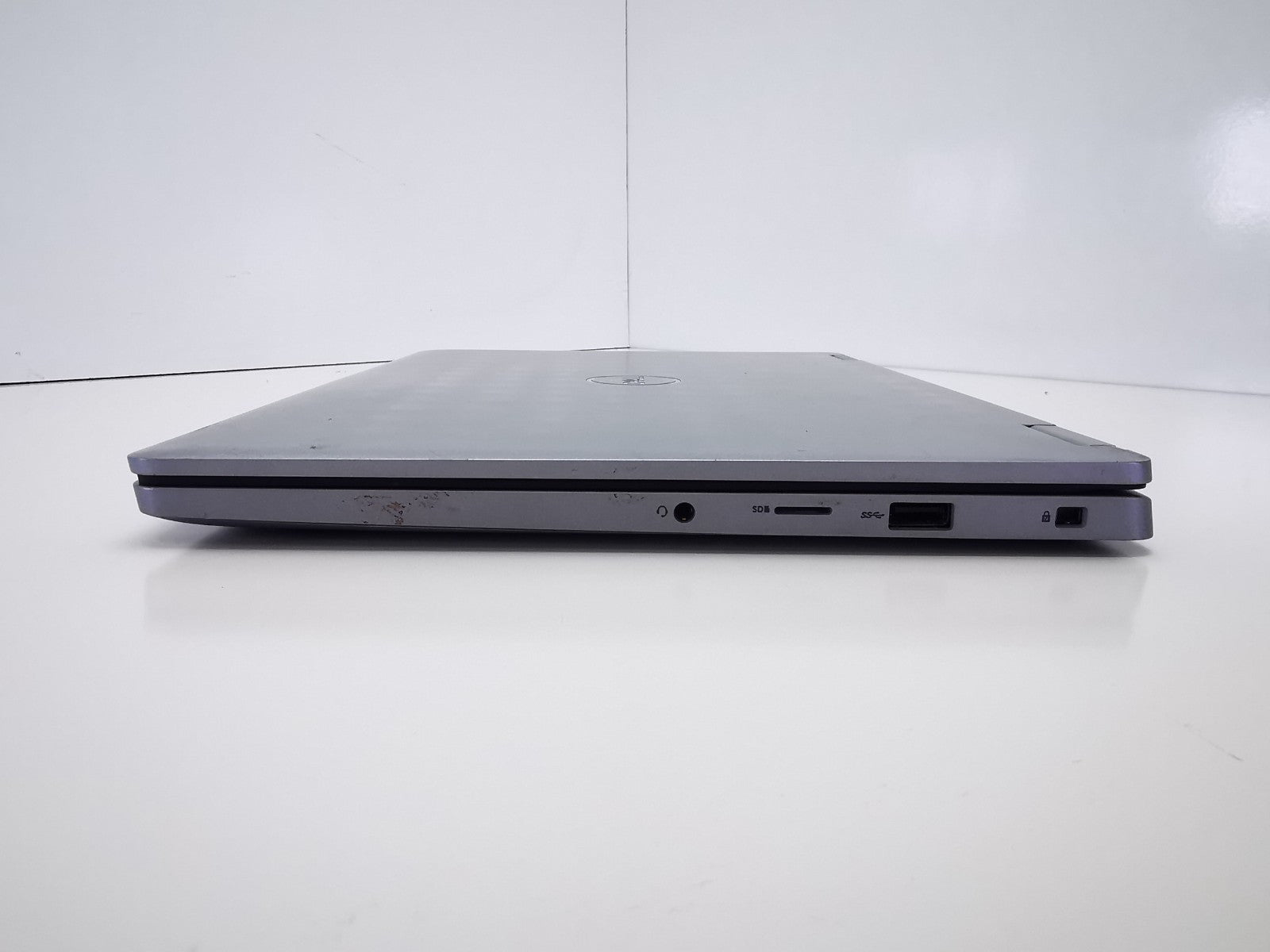 Dell Latitude 3310 13.3" 2-in-1 Laptop - 8th Gen i5/8GB RAM/256GB SSD/Win 11 Pro
