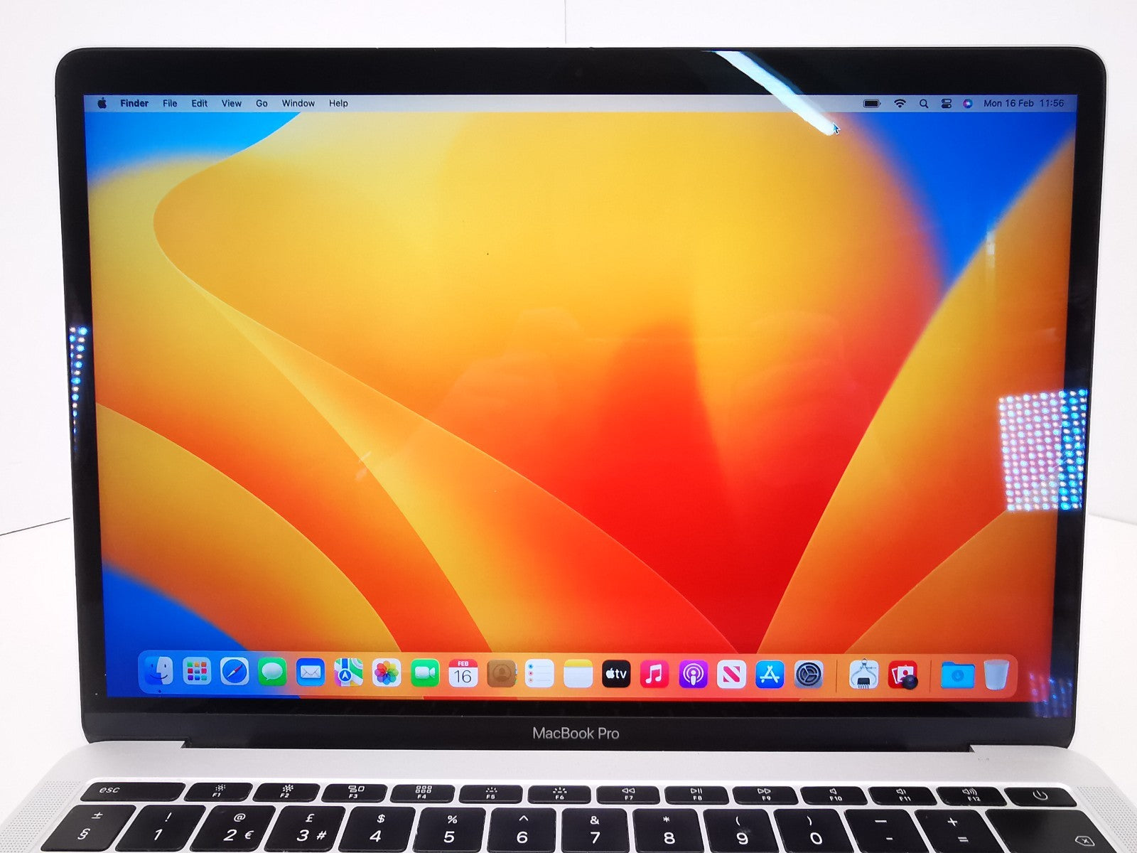 Apple MacBook Pro 2017 13" - Intel i7 / 16GB / 500GB / MacOS Ventura - Defects