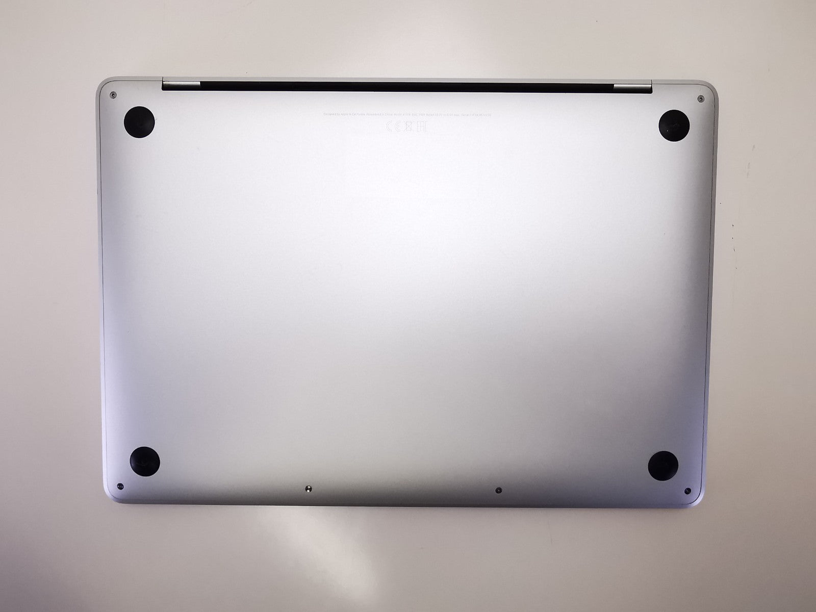 Apple MacBook Pro 2017 13" - Intel i7 / 16GB / 500GB / MacOS Ventura - Defects