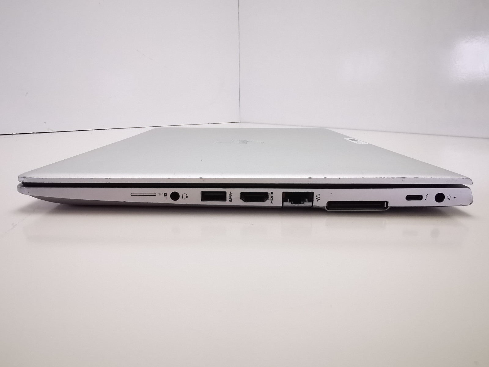 HP EliteBook 840 G6 14" Laptop - 8th Gen i7/8GB RAM/256GB NVMe SSD/Win 11 Pro