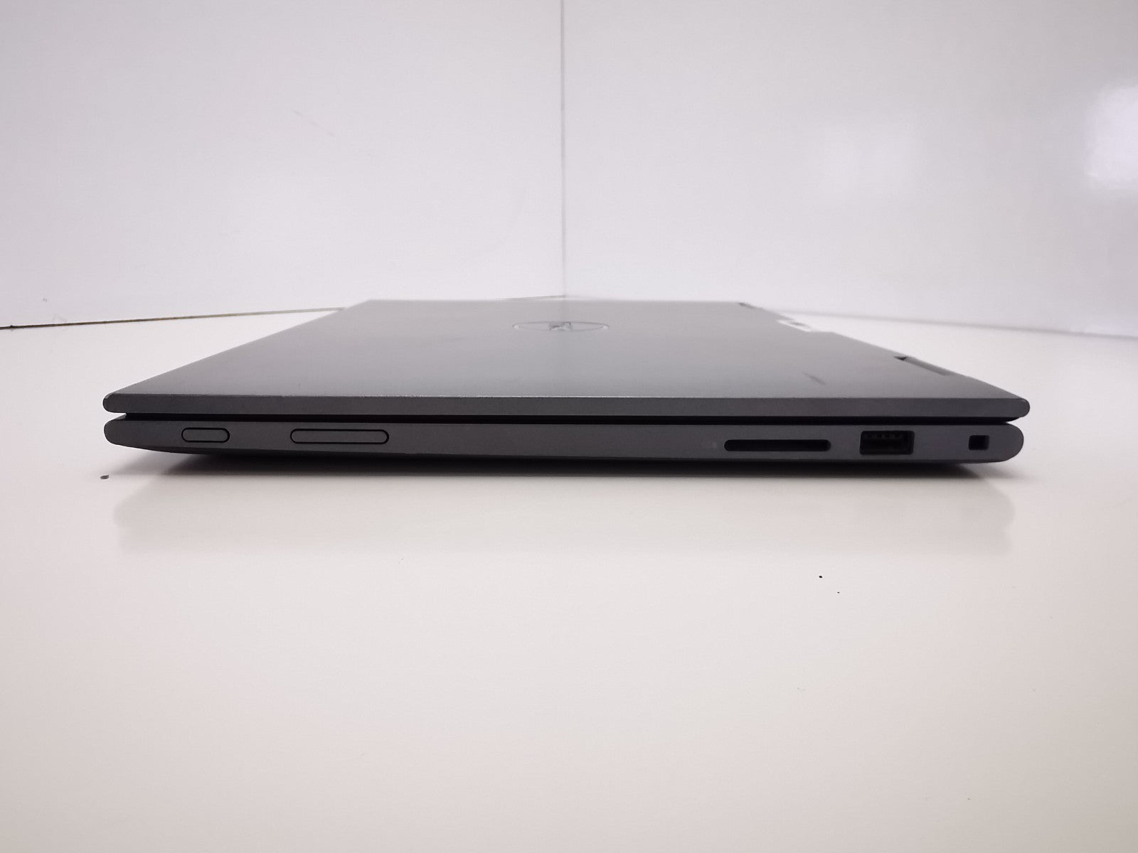 Dell Inspiron 5379 14" 2-in-1 Laptop - 8th Gen i5/8GB RAM/256GB SSD/Win 11 Pro