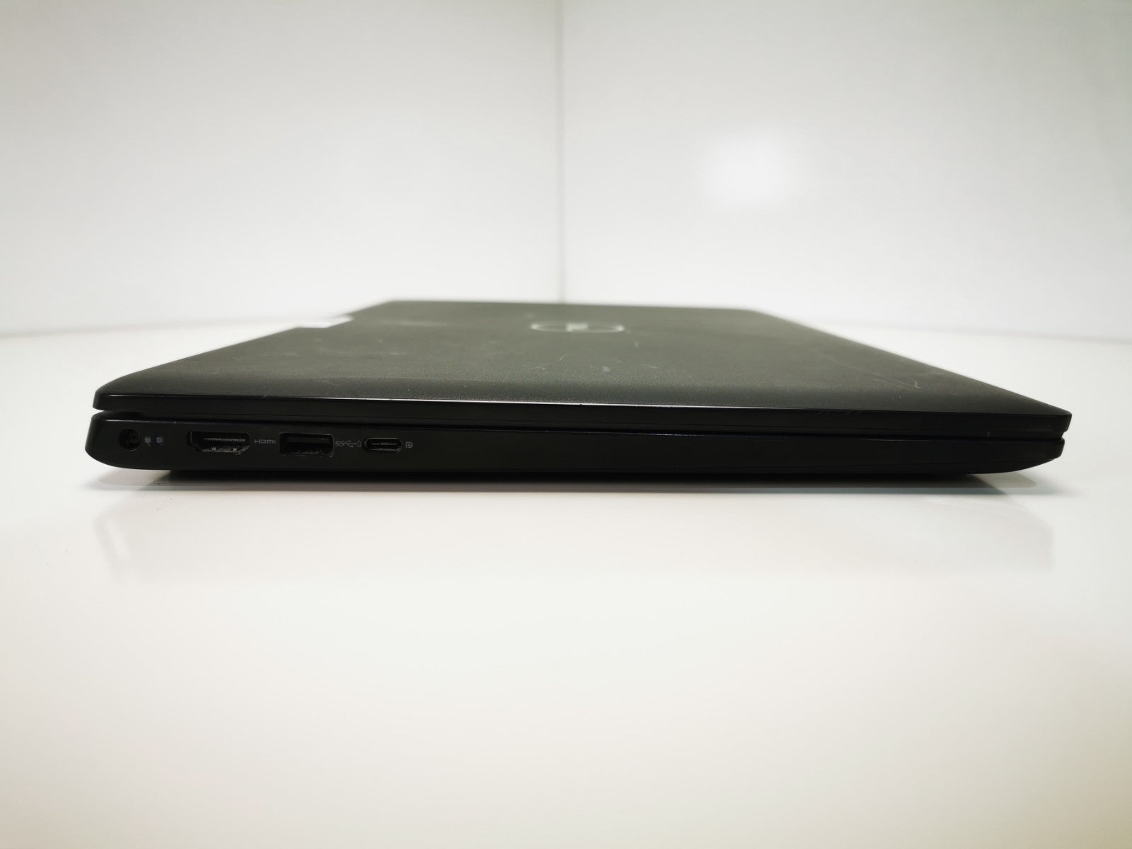Dell Latitude 3520 15.6" i5-1135G7 @ 2.4GHz 8GB DDR4 256GB NVMe - Windows 11 Pro
