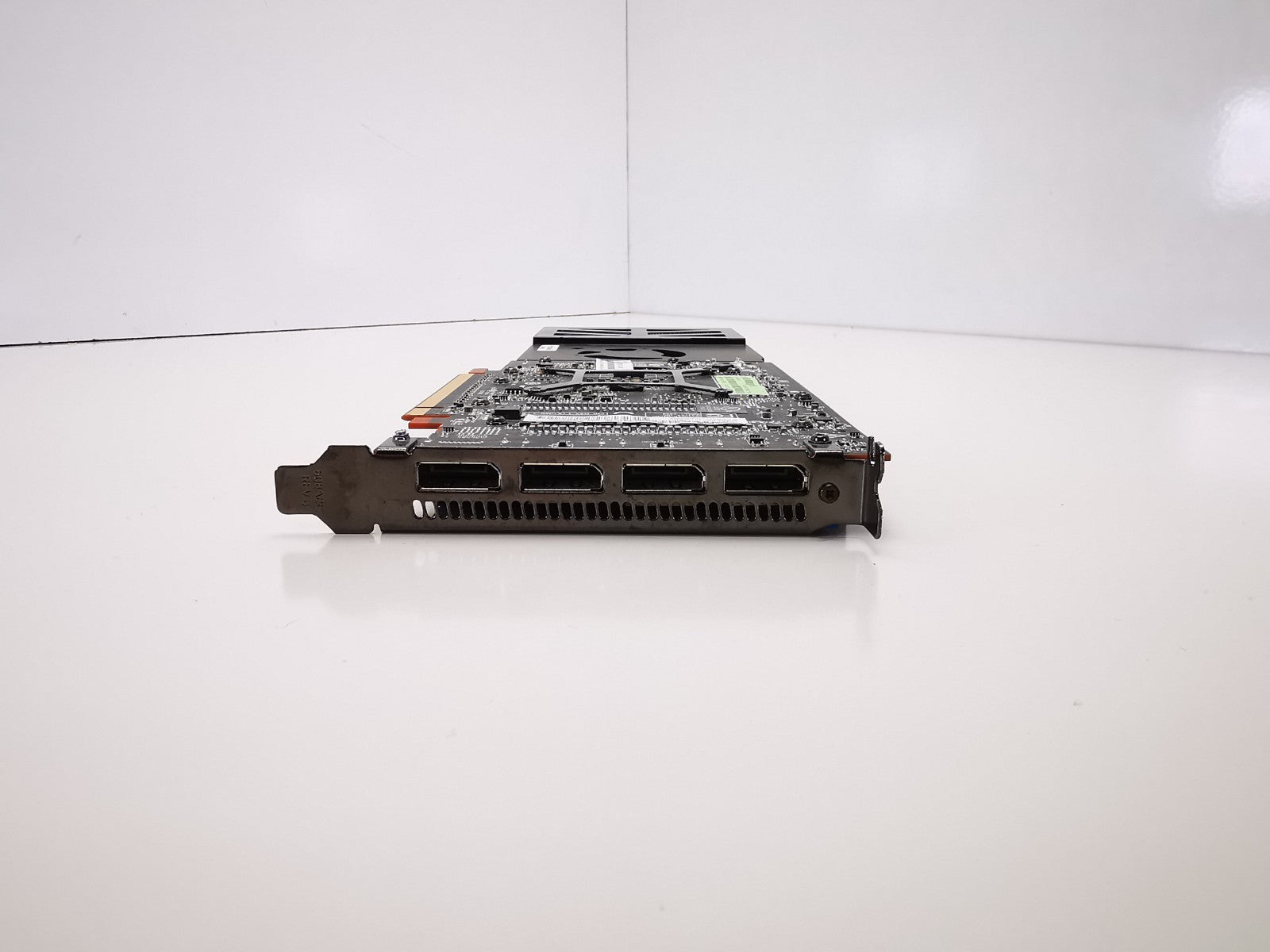 AMD Radeon Pro WX7100 Graphics Card - 6GB VRAM/Single Slot - Tested and Working