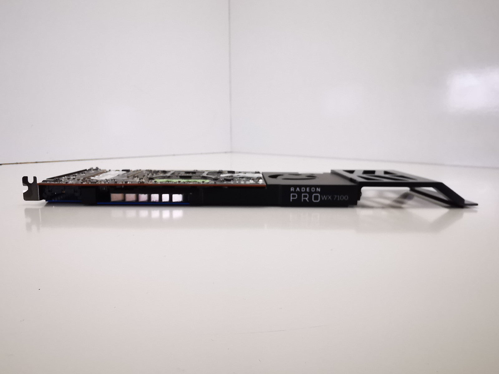 AMD Radeon Pro WX7100 Graphics Card - 6GB VRAM/Single Slot - Tested and Working