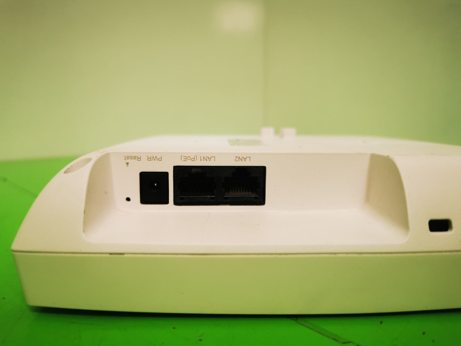 WatchGuard AP325 Wireless Access Point – Dual-Band PoE, No PSU or Mount