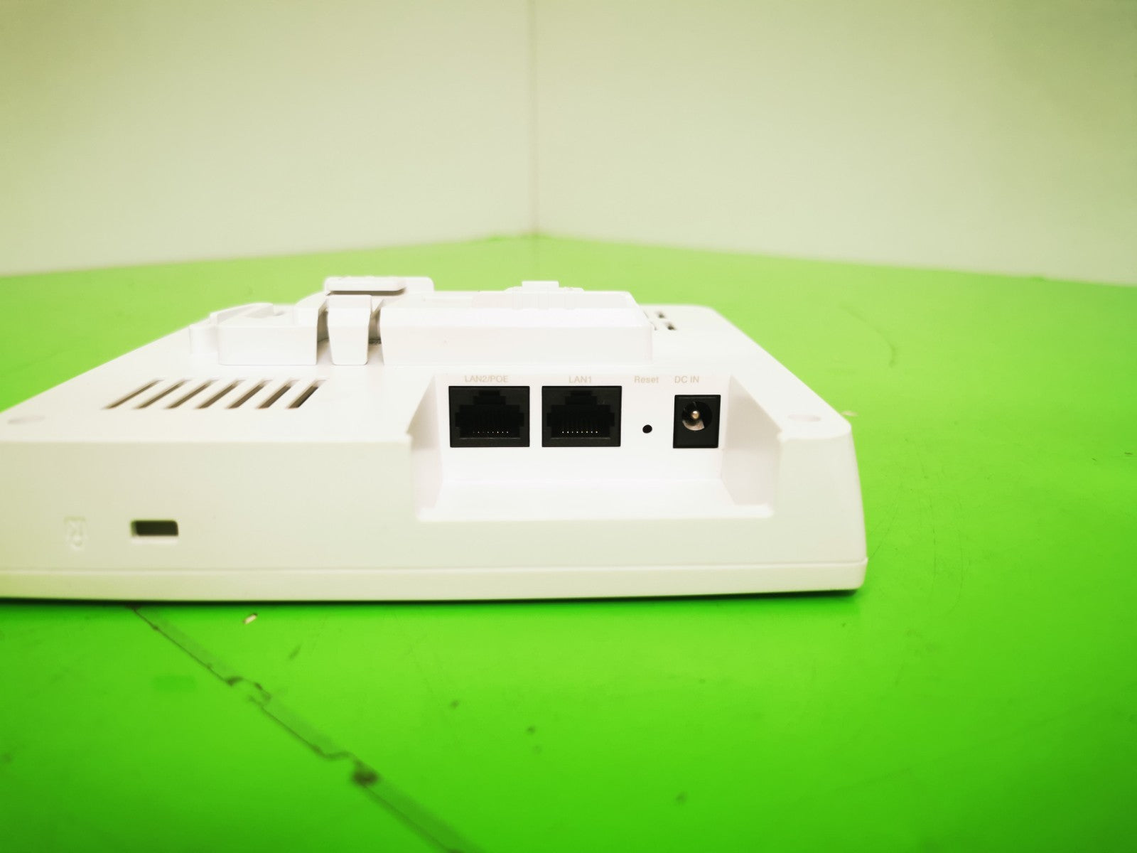 WatchGuard AP125 Wireless Access Point - NO PSU / No Mounting Bracket included
