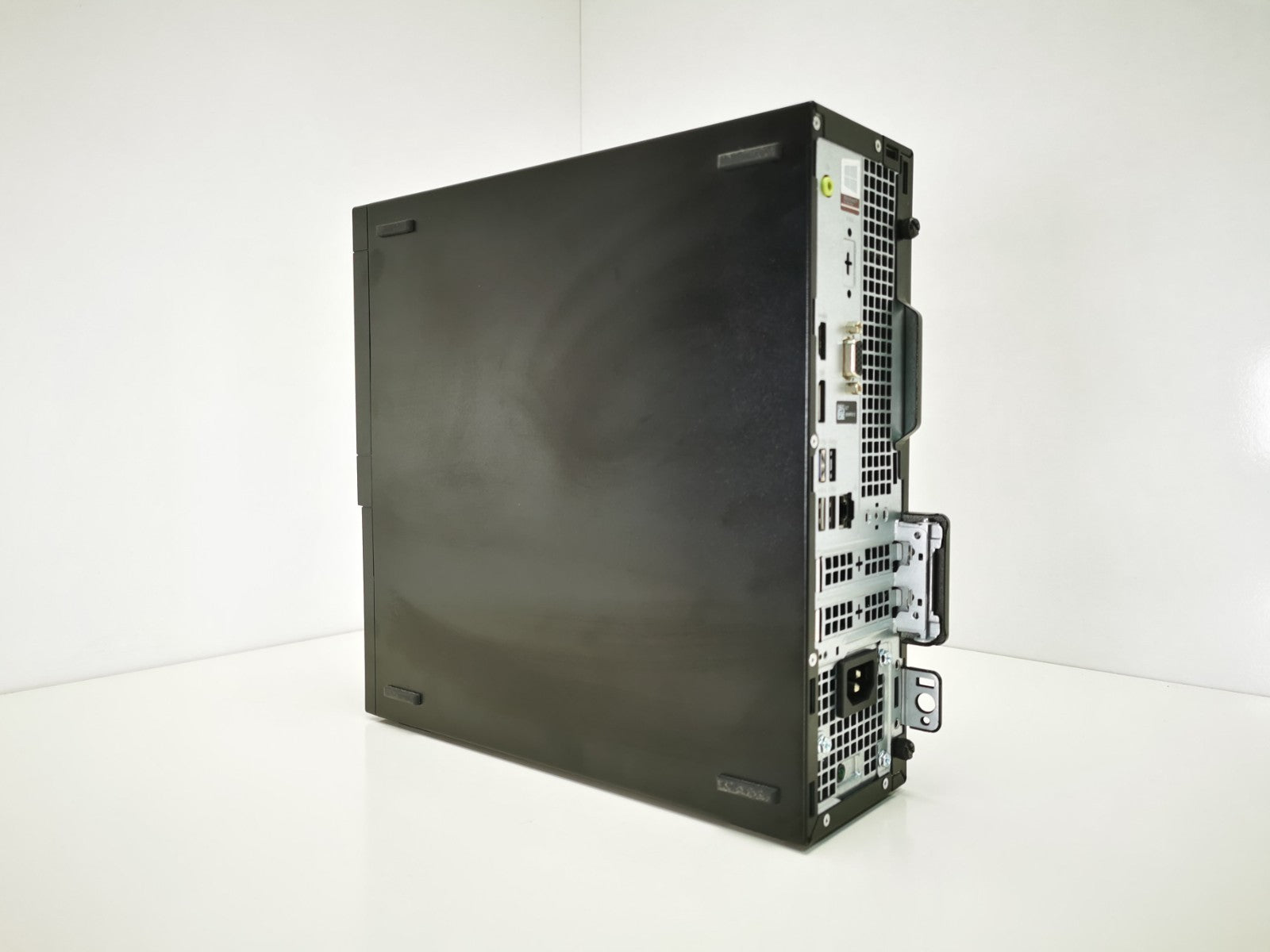 Dell OptiPlex 3060 SFF PC - Intel i5 8th Gen - 8GB RAM - Headphone Port Faulty