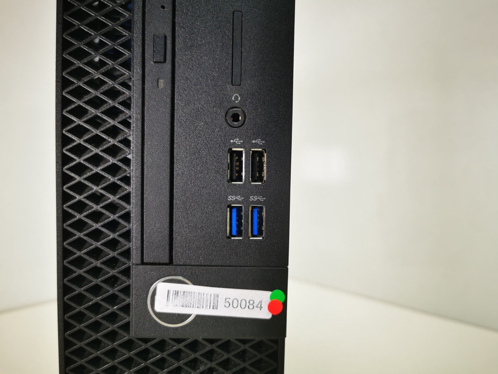 Dell OptiPlex 3060 SFF PC - Intel i5 8th Gen - 8GB RAM - Headphone Port Faulty